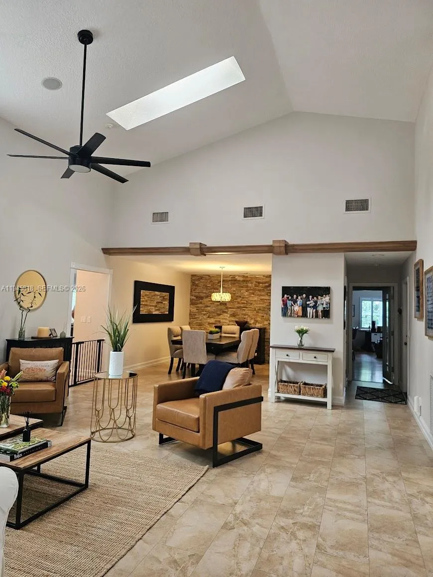 3070 Perriwinkle Cir, Davie, Florida 33328, Davie, Florida 33328, 4 Bedrooms Bedrooms, ,3 BathroomsBathrooms,Residential,For Sale,3070 Perriwinkle Cir, Davie, Florida 33328,A11945818