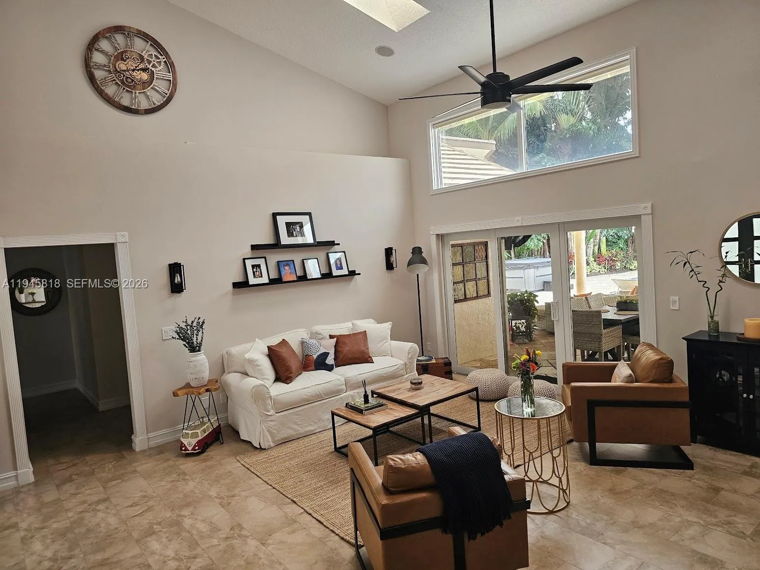 3070 Perriwinkle Cir, Davie, Florida 33328, Davie, Florida 33328, 4 Bedrooms Bedrooms, ,3 BathroomsBathrooms,Residential,For Sale,3070 Perriwinkle Cir, Davie, Florida 33328,A11945818