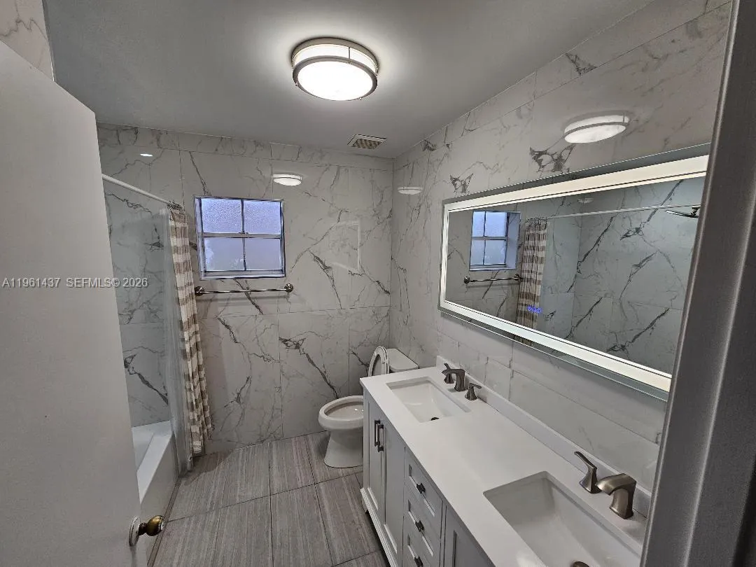 5753 Nw 98th Ave, Doral, Florida 33178, Doral, Florida 33178, 3 Bedrooms Bedrooms, ,2 BathroomsBathrooms,Residential,For Sale,5753 Nw 98th Ave, Doral, Florida 33178,A11961437