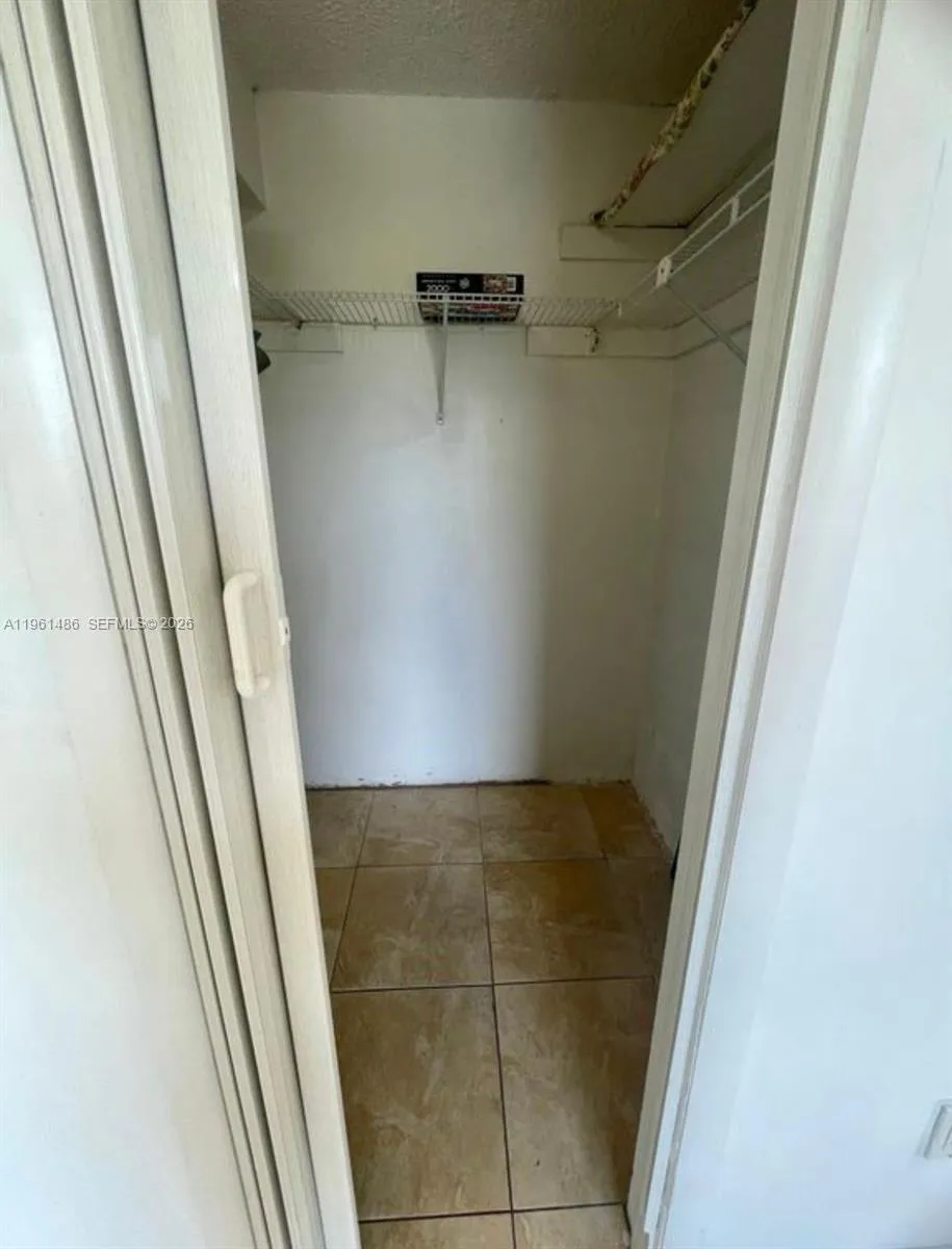 9405 W Flagler St D403, Miami, Florida 33174, Miami, Florida 33174, 1 Bedroom Bedrooms, ,1 BathroomBathrooms,Residential,For Sale,9405 W Flagler St D403, Miami, Florida 33174,A11961486