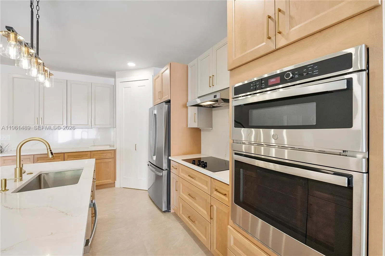 701 Sw 17th Street, Fort Lauderdale, Florida 33315, Fort Lauderdale, Florida 33315, 5 Bedrooms Bedrooms, ,4 BathroomsBathrooms,Residential,For Sale,701 Sw 17th Street, Fort Lauderdale, Florida 33315,A11961489