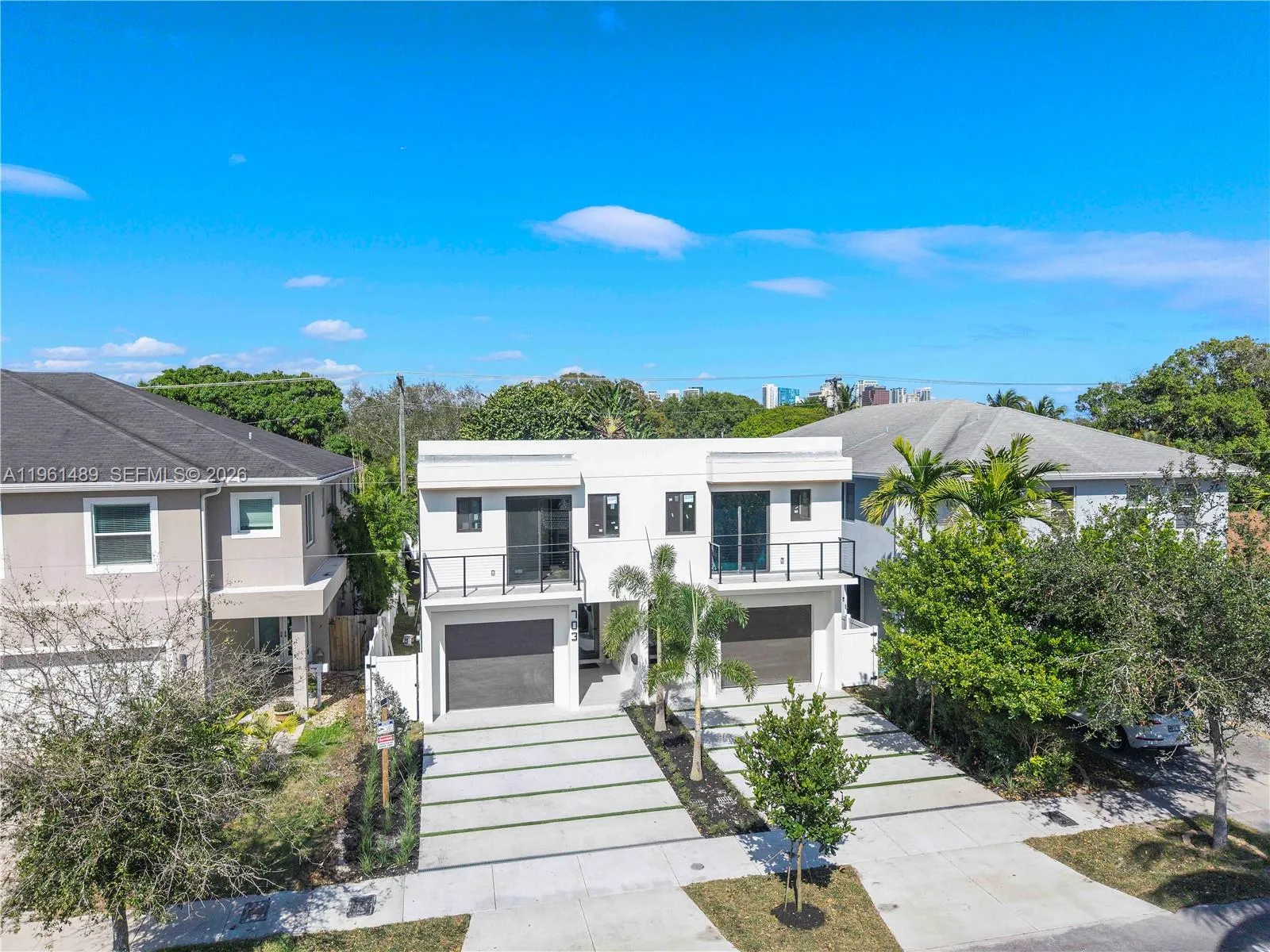 701 Sw 17th Street, Fort Lauderdale, Florida 33315, Fort Lauderdale, Florida 33315, 5 Bedrooms Bedrooms, ,4 BathroomsBathrooms,Residential,For Sale,701 Sw 17th Street, Fort Lauderdale, Florida 33315,A11961489