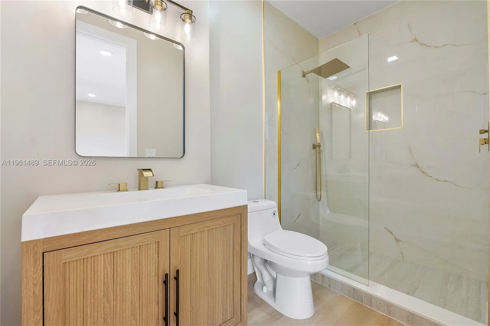 701 Sw 17th Street, Fort Lauderdale, Florida 33315, Fort Lauderdale, Florida 33315, 5 Bedrooms Bedrooms, ,4 BathroomsBathrooms,Residential,For Sale,701 Sw 17th Street, Fort Lauderdale, Florida 33315,A11961489