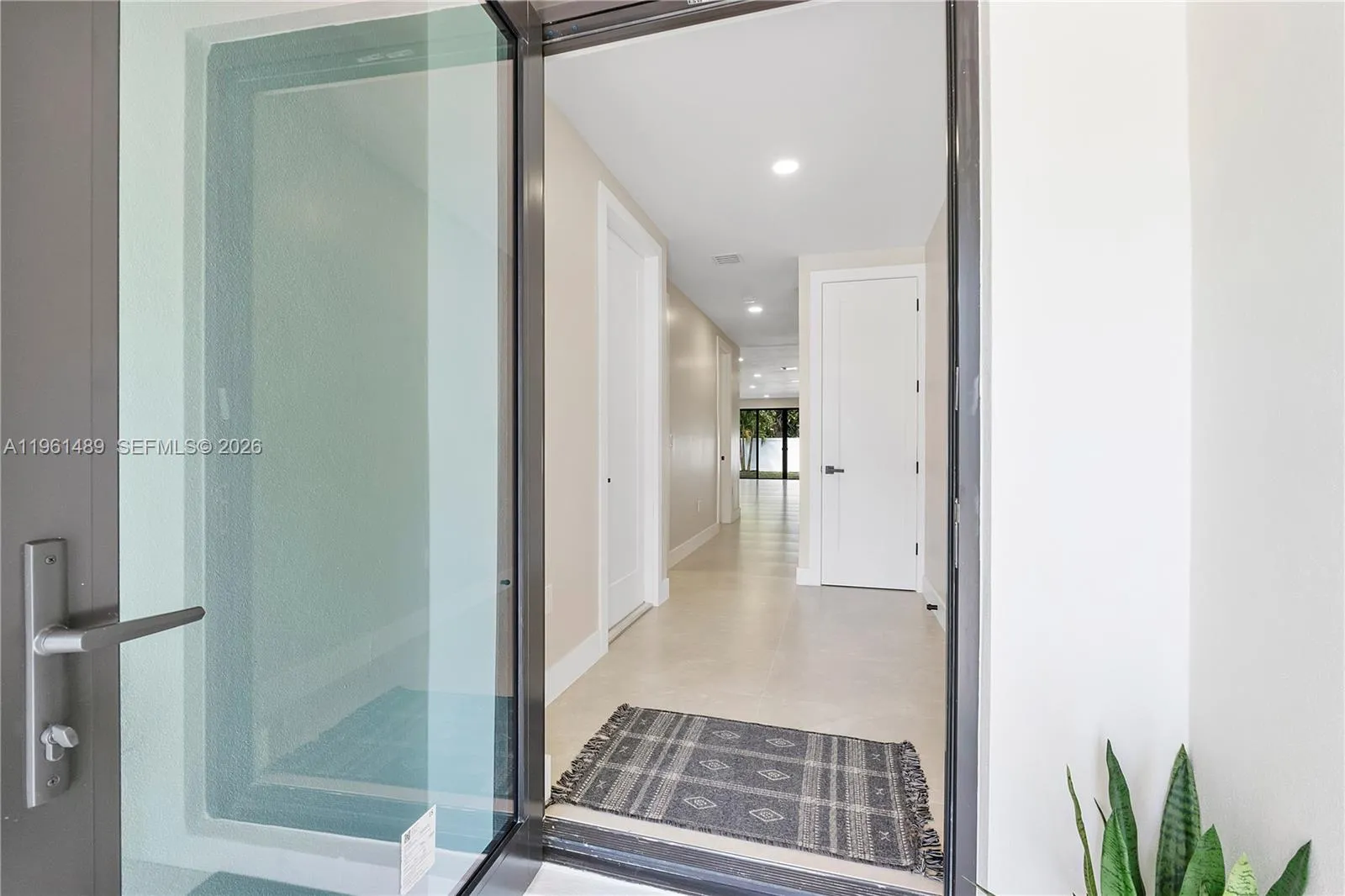 701 Sw 17th Street, Fort Lauderdale, Florida 33315, Fort Lauderdale, Florida 33315, 5 Bedrooms Bedrooms, ,4 BathroomsBathrooms,Residential,For Sale,701 Sw 17th Street, Fort Lauderdale, Florida 33315,A11961489