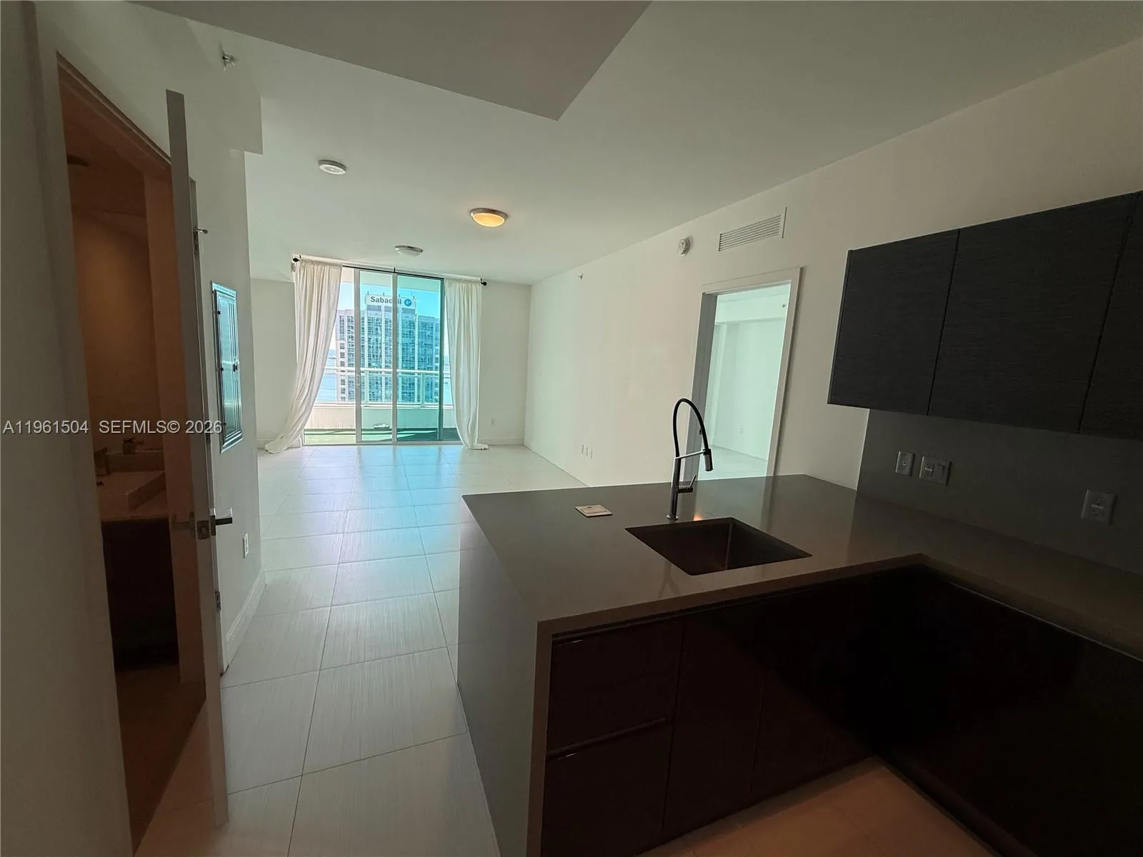 1080 Brickell Ave 3204, Miami, Florida 33131, Miami, Florida 33131, 1 Bedroom Bedrooms, ,1 BathroomBathrooms,Residential,For Sale,1080 Brickell Ave 3204, Miami, Florida 33131,A11961504