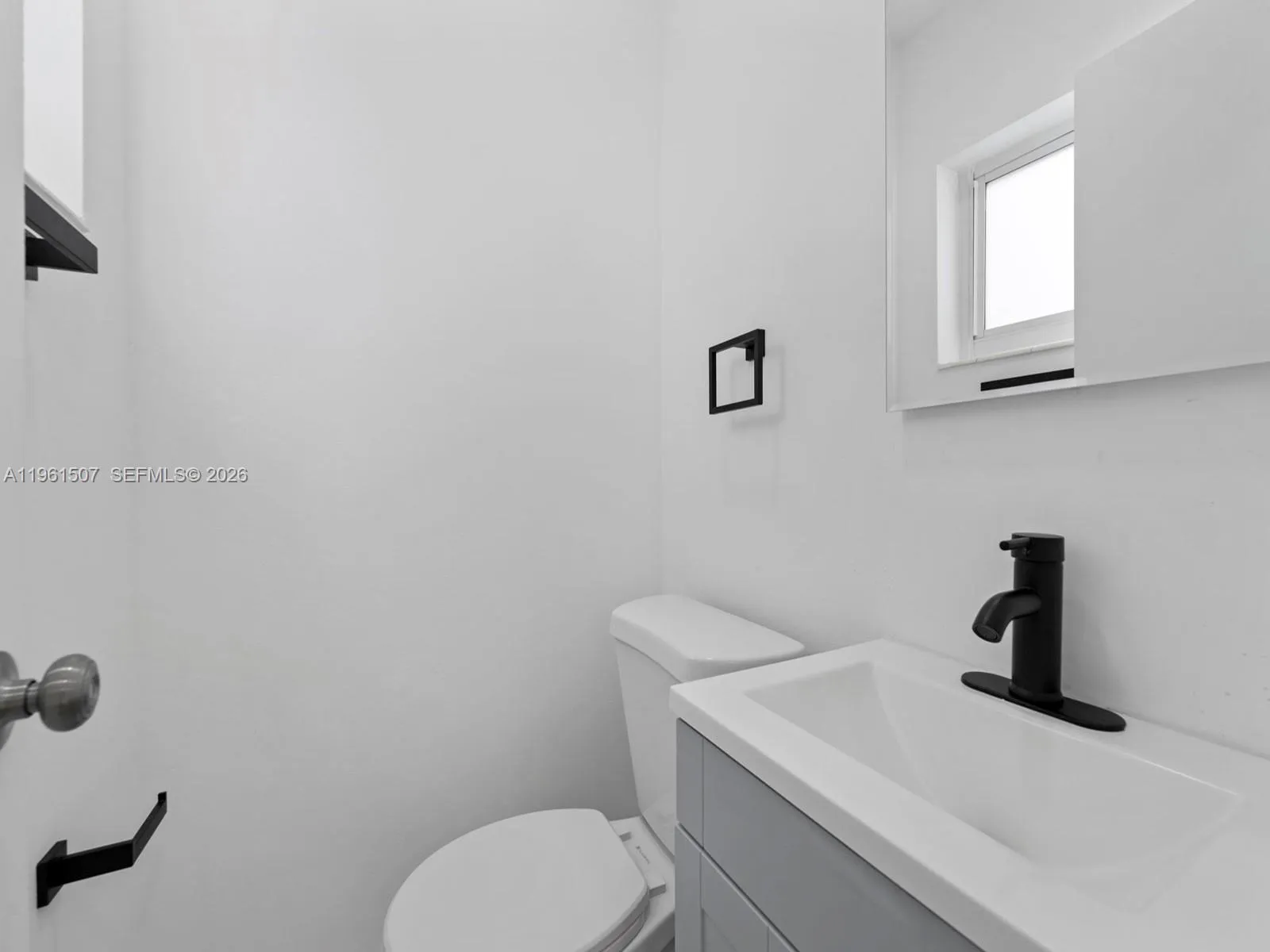 104 E 58th St 1, Hialeah, Florida 33013, Hialeah, Florida 33013, 3 Bedrooms Bedrooms, ,1 BathroomBathrooms,Residential Lease,For Rent,104 E 58th St 1, Hialeah, Florida 33013,A11961507