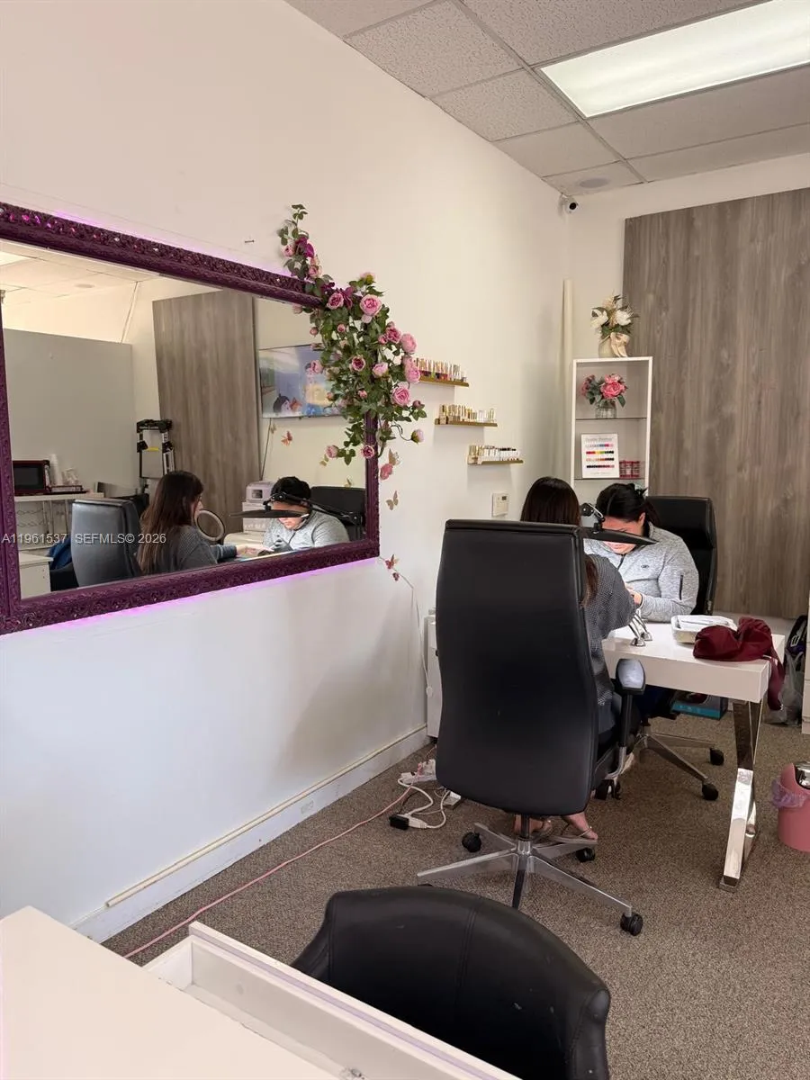 Hallandale Beach, Florida 33020, ,Business Opportunity,For Sale,A11961537