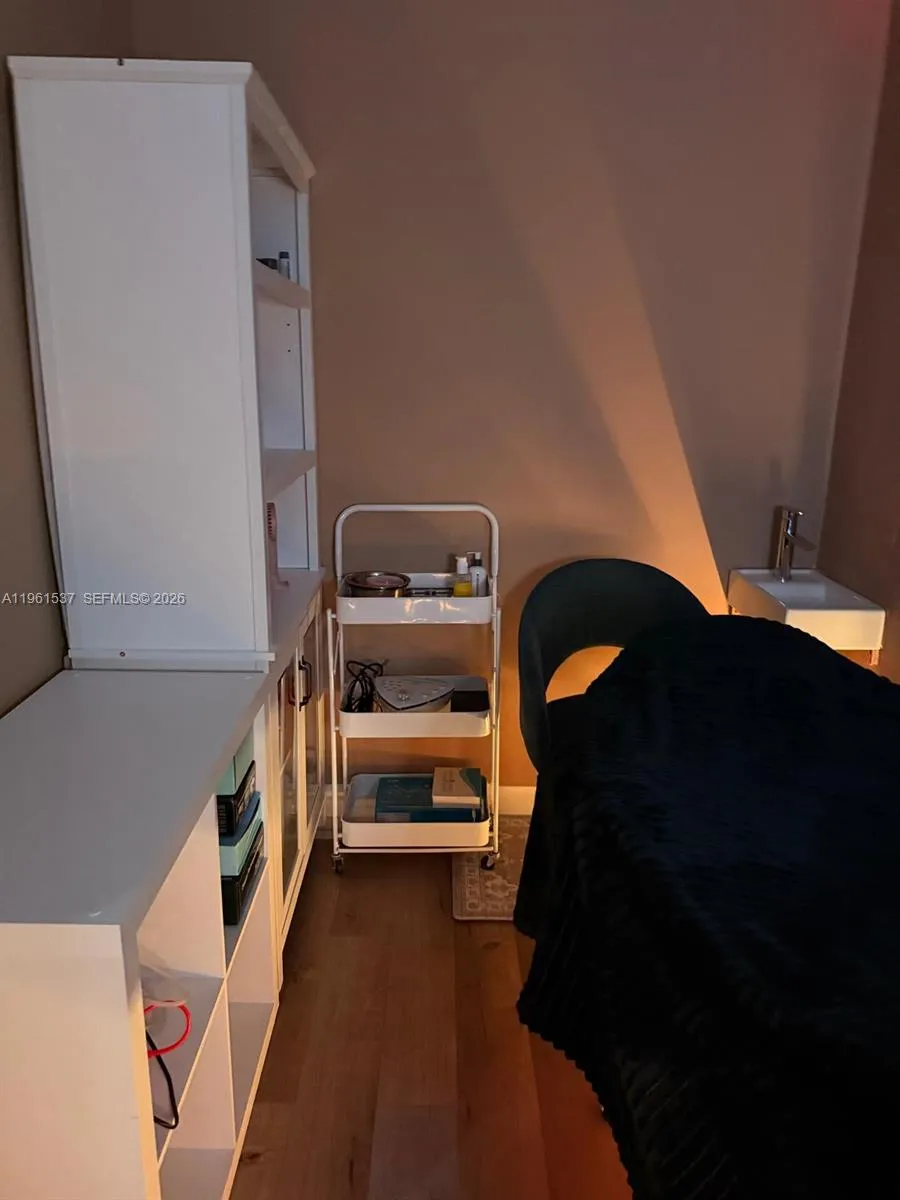 Hallandale Beach, Florida 33020, ,Business Opportunity,For Sale,A11961537