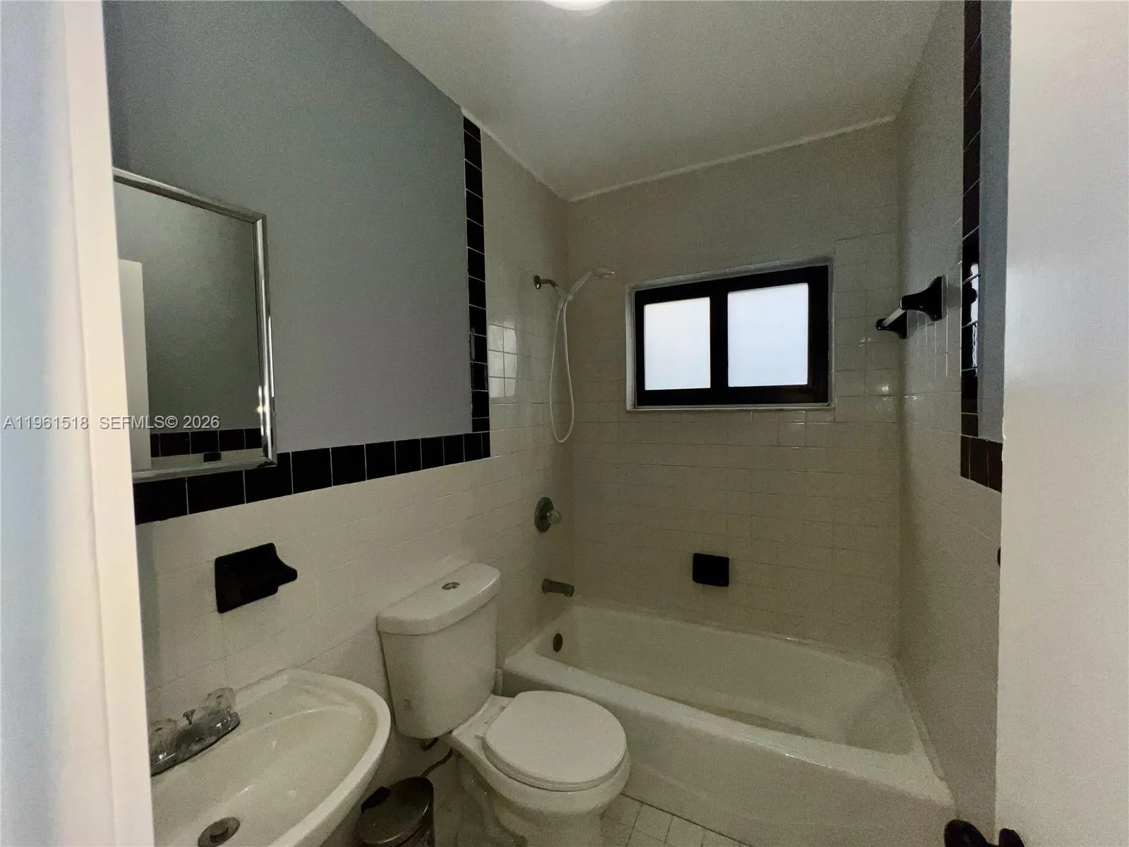 3297 Sw 26th St, Miami, Florida 33133, Miami, Florida 33133, ,Residential Income,For Sale,3297 Sw 26th St, Miami, Florida 33133,A11961518