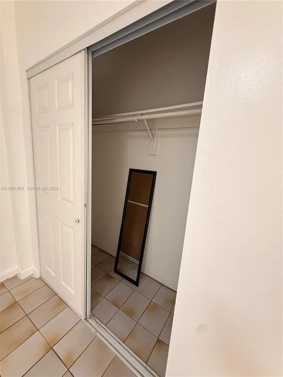 1037 Sw 20th Ave 2, Miami, Florida 33135, Miami, Florida 33135, 1 Bedroom Bedrooms, ,1 BathroomBathrooms,Residential Lease,For Rent,1037 Sw 20th Ave 2, Miami, Florida 33135,A11961561