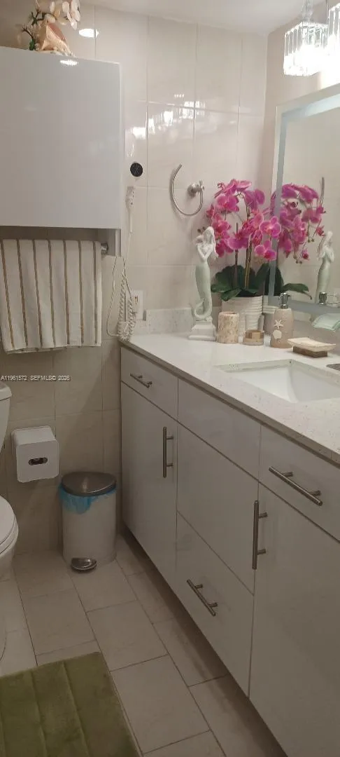 1801 S Treasure Dr 222, North Bay Village, Florida, North Bay Village, Florida 33141, 3 Bedrooms Bedrooms, ,2 BathroomsBathrooms,Residential,For Sale,1801 S Treasure Dr 222, North Bay Village, Florida,A11961572