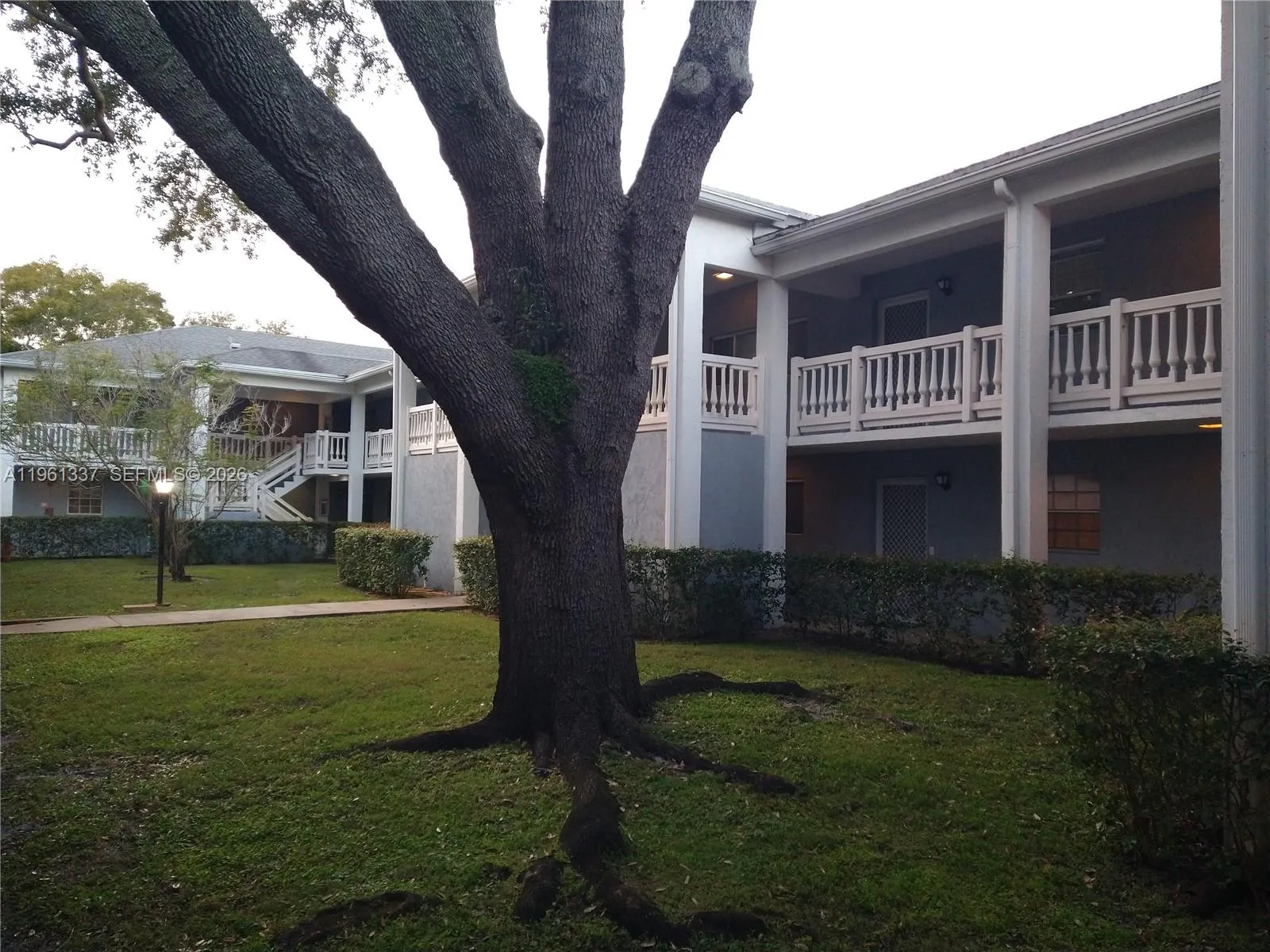 7554 Stirling Rd 105, Davie, Florida 33024, Davie, Florida 33024, 2 Bedrooms Bedrooms, ,2 BathroomsBathrooms,Residential,For Sale,7554 Stirling Rd 105, Davie, Florida 33024,A11961337