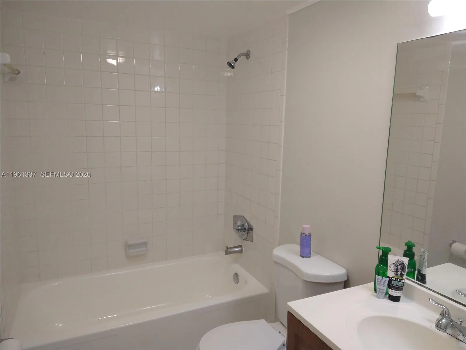 7554 Stirling Rd 105, Davie, Florida 33024, Davie, Florida 33024, 2 Bedrooms Bedrooms, ,2 BathroomsBathrooms,Residential,For Sale,7554 Stirling Rd 105, Davie, Florida 33024,A11961337