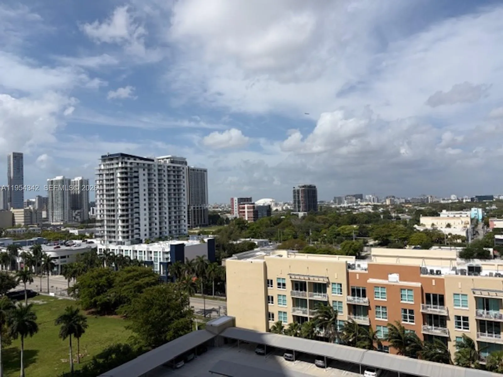 2000 N Bayshore Dr 1402, Miami, Florida 33137, Miami, Florida 33137, 3 Bedrooms Bedrooms, ,2 BathroomsBathrooms,Residential,For Sale,2000 N Bayshore Dr 1402, Miami, Florida 33137,A11954342