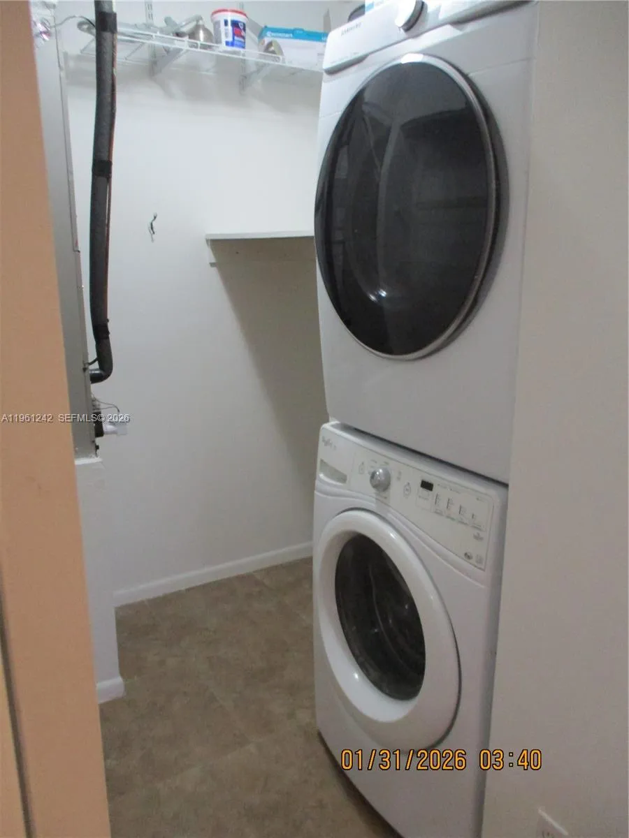 3200 Nw 46th St 205, Oakland Park, Florida 33309, Oakland Park, Florida 33309, 2 Bedrooms Bedrooms, ,2 BathroomsBathrooms,Residential,For Sale,3200 Nw 46th St 205, Oakland Park, Florida 33309,A11961242