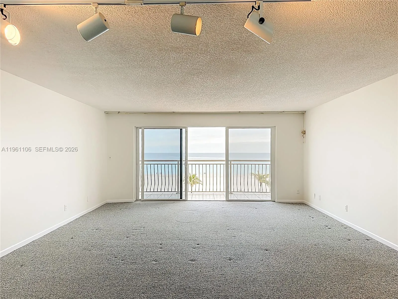 1710 S Ocean Ln 404, Fort Lauderdale, Florida 3331, Fort Lauderdale, Florida 33316, 2 Bedrooms Bedrooms, ,2 BathroomsBathrooms,Residential,For Sale,1710 S Ocean Ln 404, Fort Lauderdale, Florida 3331,A11961106