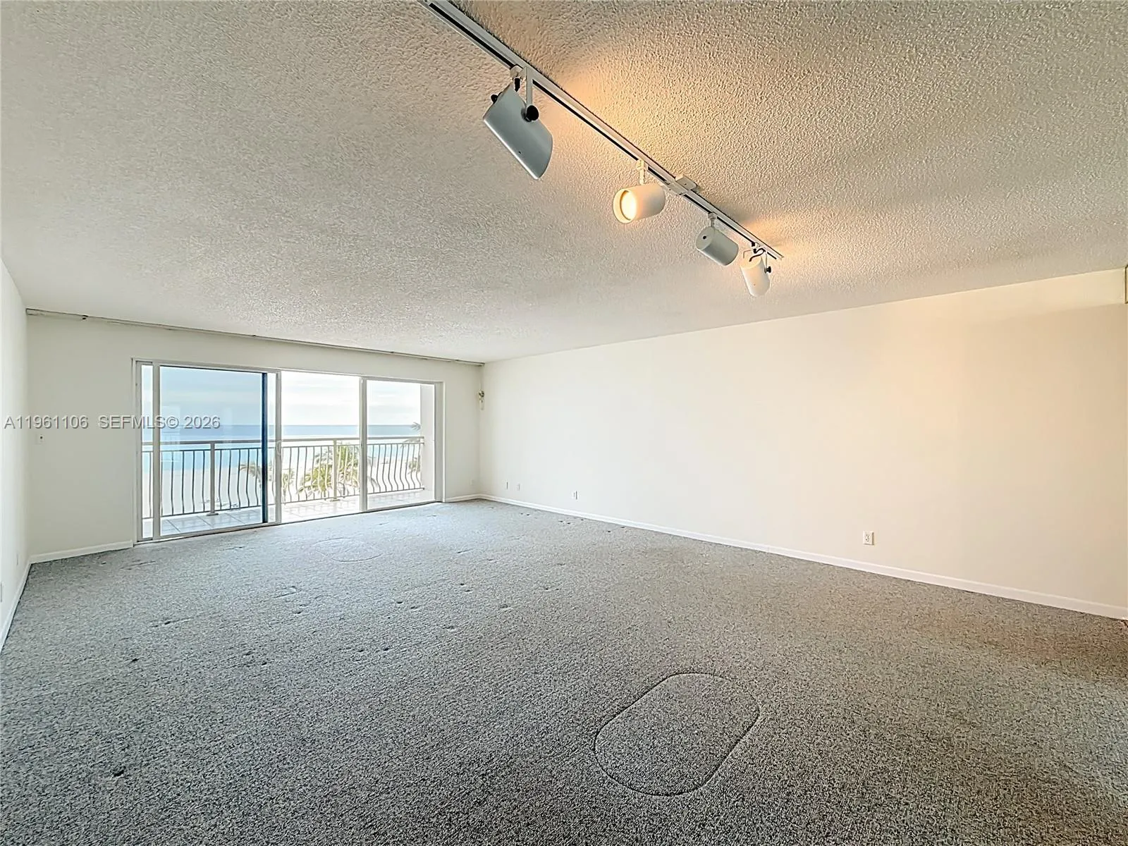 1710 S Ocean Ln 404, Fort Lauderdale, Florida 3331, Fort Lauderdale, Florida 33316, 2 Bedrooms Bedrooms, ,2 BathroomsBathrooms,Residential,For Sale,1710 S Ocean Ln 404, Fort Lauderdale, Florida 3331,A11961106