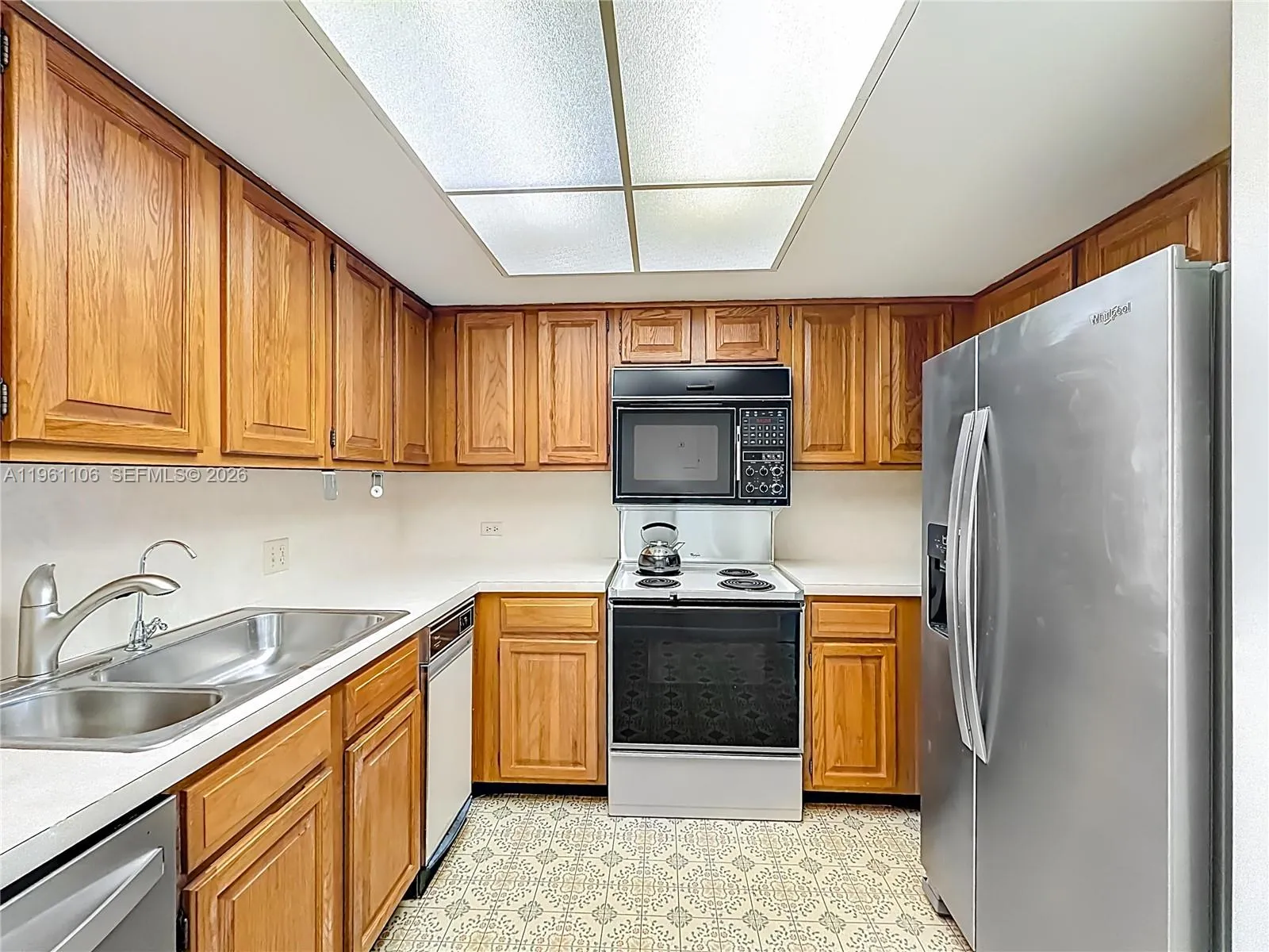 1710 S Ocean Ln 404, Fort Lauderdale, Florida 3331, Fort Lauderdale, Florida 33316, 2 Bedrooms Bedrooms, ,2 BathroomsBathrooms,Residential,For Sale,1710 S Ocean Ln 404, Fort Lauderdale, Florida 3331,A11961106