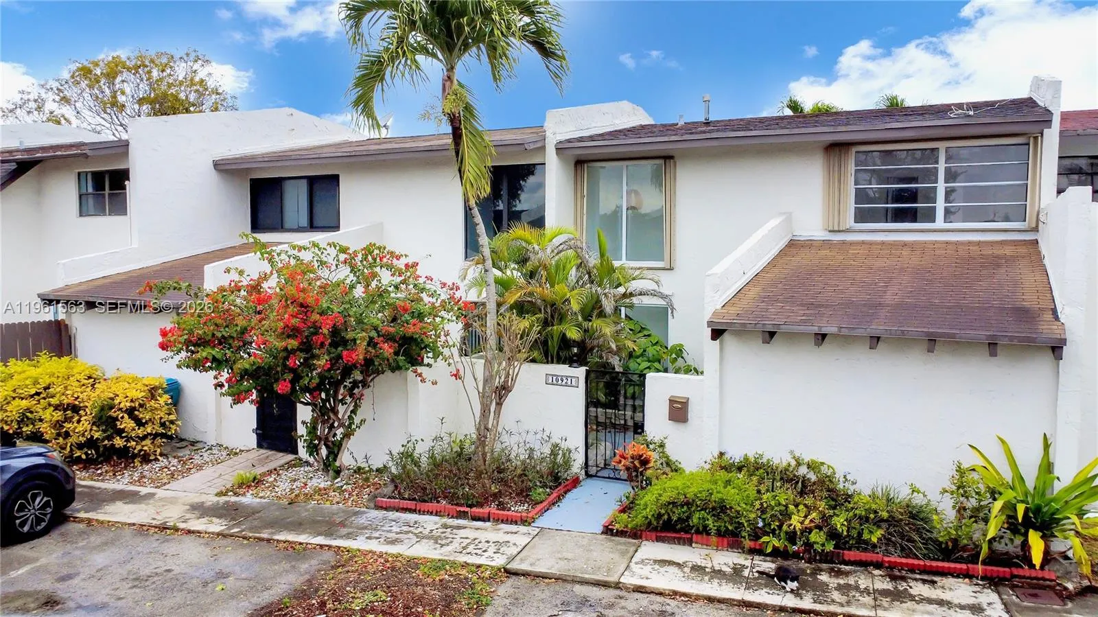 10921 Sw 70th Ter 10921, Miami, Florida 33173, Miami, Florida 33173, 3 Bedrooms Bedrooms, ,2 BathroomsBathrooms,Residential Lease,For Rent,10921 Sw 70th Ter 10921, Miami, Florida 33173,A11961563