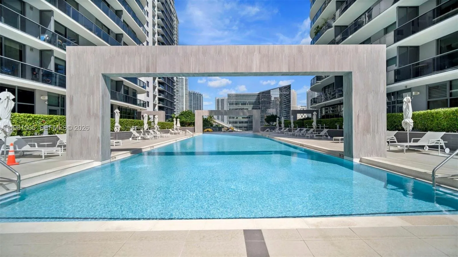 45 Sw 9th St 3807, Miami, Florida 33130, Miami, Florida 33130, 1 Bedroom Bedrooms, ,1 BathroomBathrooms,Residential,For Sale,45 Sw 9th St 3807, Miami, Florida 33130,A11961505