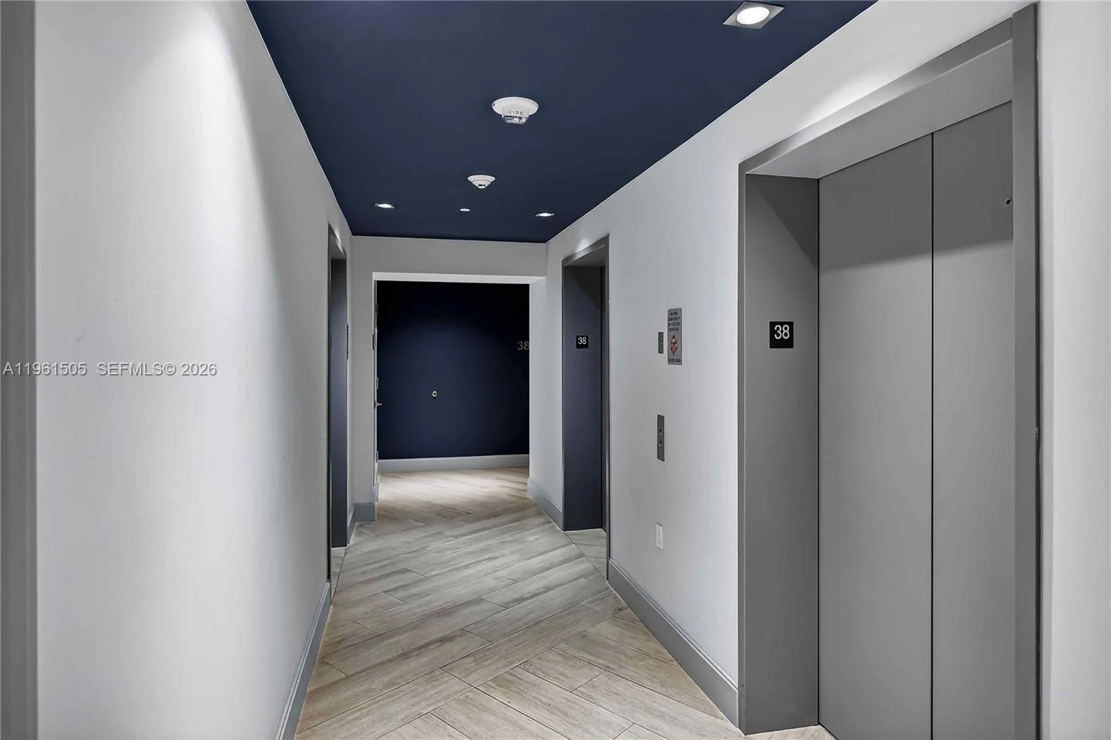 45 Sw 9th St 3807, Miami, Florida 33130, Miami, Florida 33130, 1 Bedroom Bedrooms, ,1 BathroomBathrooms,Residential,For Sale,45 Sw 9th St 3807, Miami, Florida 33130,A11961505