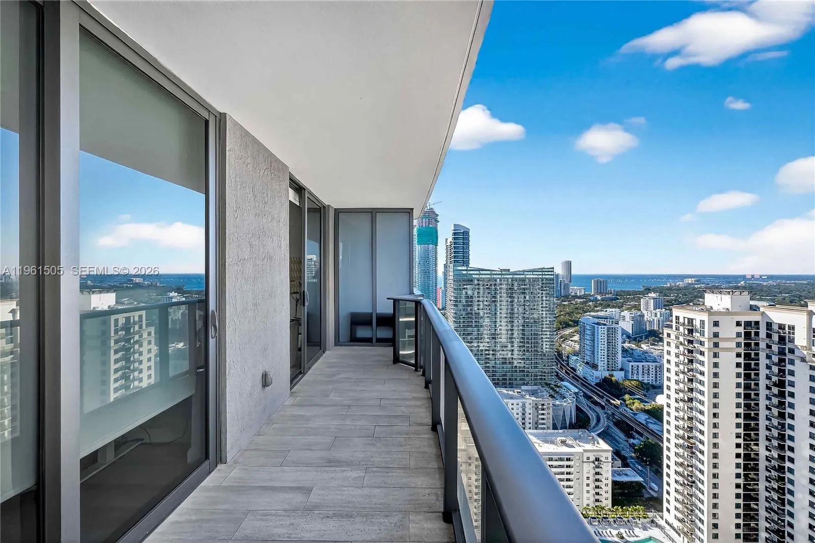 45 Sw 9th St 3807, Miami, Florida 33130, Miami, Florida 33130, 1 Bedroom Bedrooms, ,1 BathroomBathrooms,Residential,For Sale,45 Sw 9th St 3807, Miami, Florida 33130,A11961505