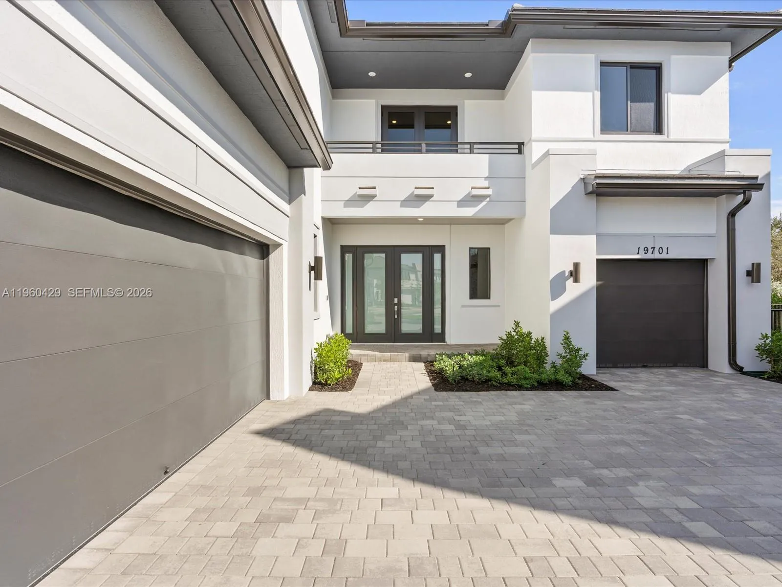 19701 Ne 16 Pi 19701, Miami, Florida 33179, Miami, Florida 33179, 5 Bedrooms Bedrooms, ,4 BathroomsBathrooms,Residential Lease,For Rent,19701 Ne 16 Pi 19701, Miami, Florida 33179,A11960429