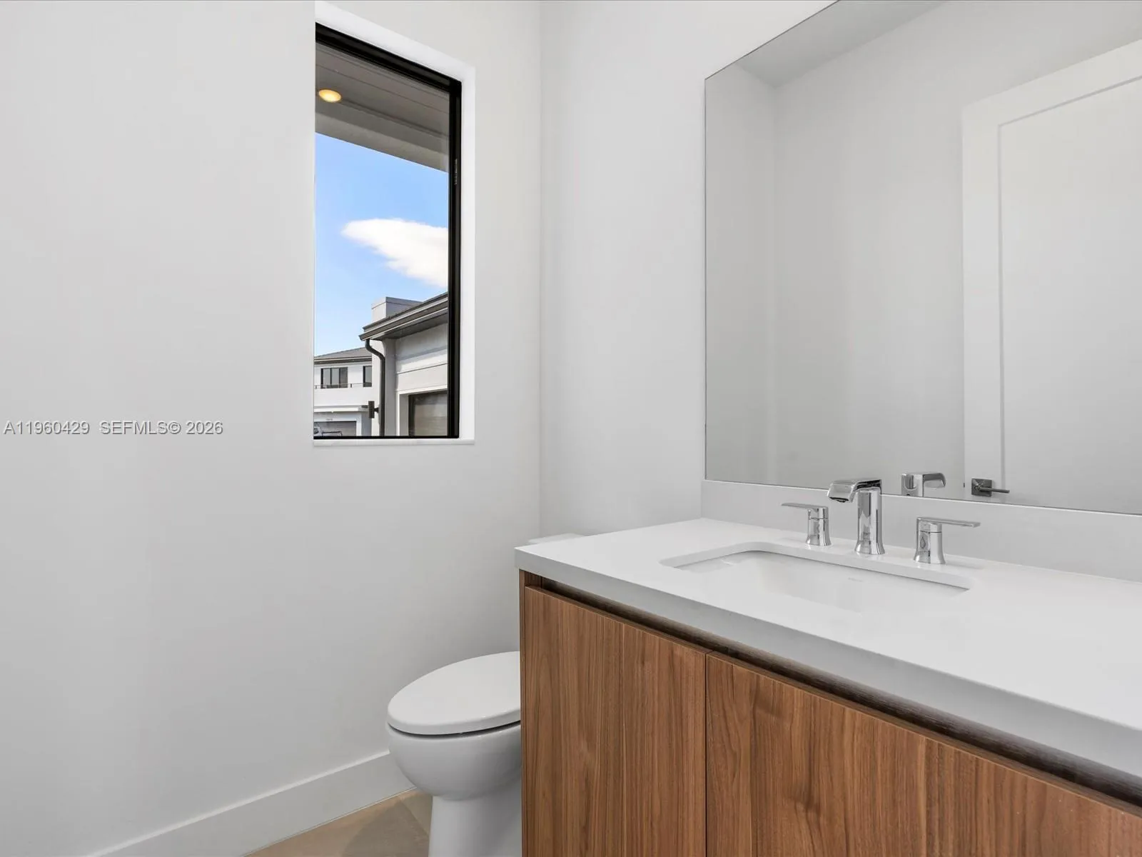 19701 Ne 16 Pi 19701, Miami, Florida 33179, Miami, Florida 33179, 5 Bedrooms Bedrooms, ,4 BathroomsBathrooms,Residential Lease,For Rent,19701 Ne 16 Pi 19701, Miami, Florida 33179,A11960429