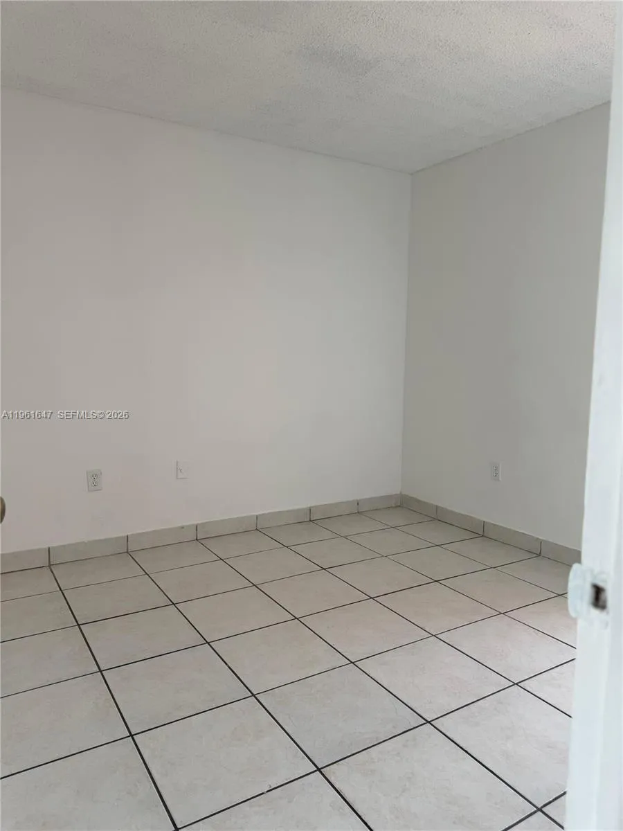 4805 Nw 7th St 408-15, Miami, Florida 33126, Miami, Florida 33126, 2 Bedrooms Bedrooms, ,2 BathroomsBathrooms,Residential Lease,For Rent,4805 Nw 7th St 408-15, Miami, Florida 33126,A11961647
