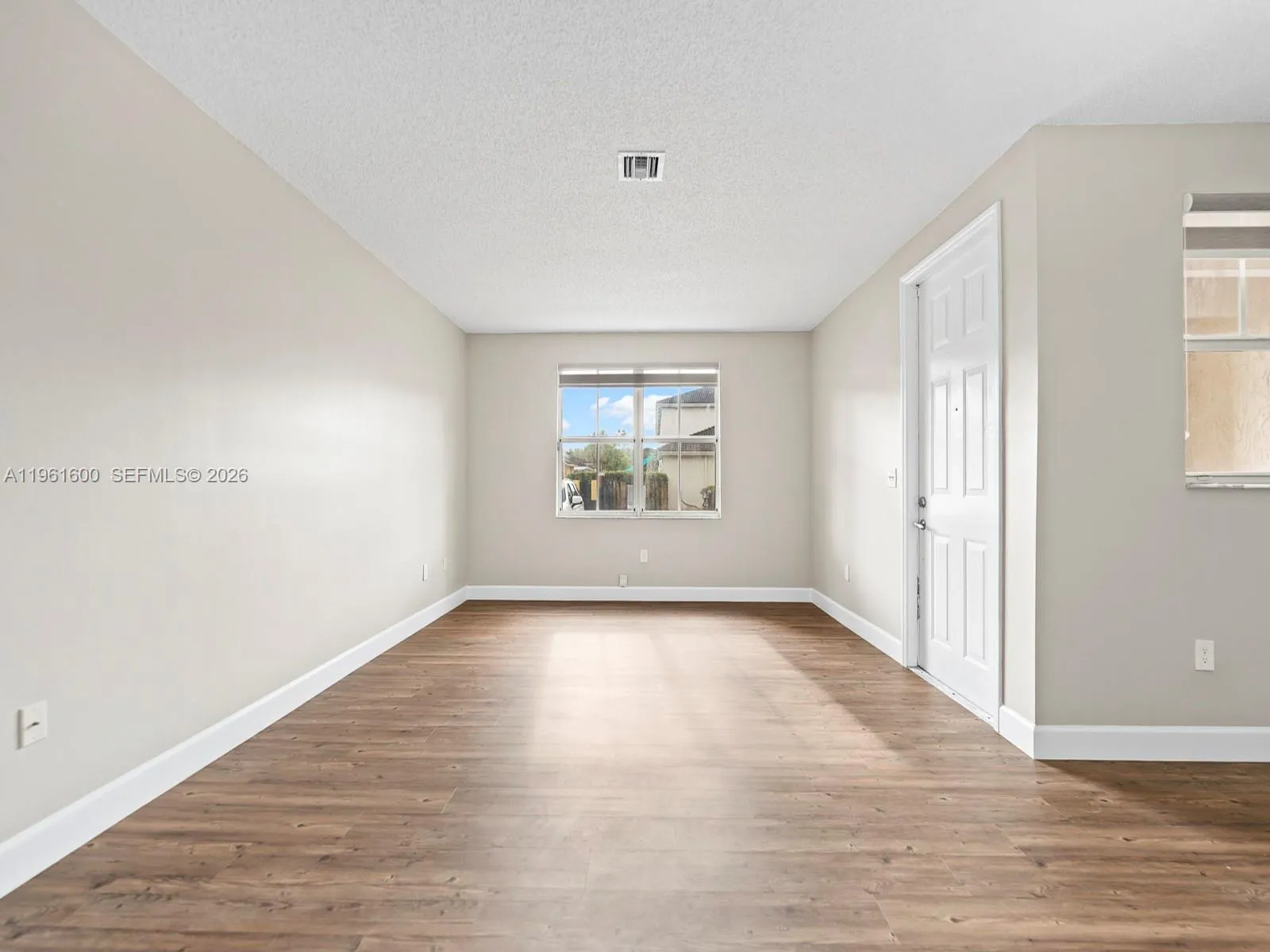 1049 Ne 42nd Pl 1049, Homestead, Florida 33033, Homestead, Florida 33033, 3 Bedrooms Bedrooms, ,2 BathroomsBathrooms,Residential Lease,For Rent,1049 Ne 42nd Pl 1049, Homestead, Florida 33033,A11961600