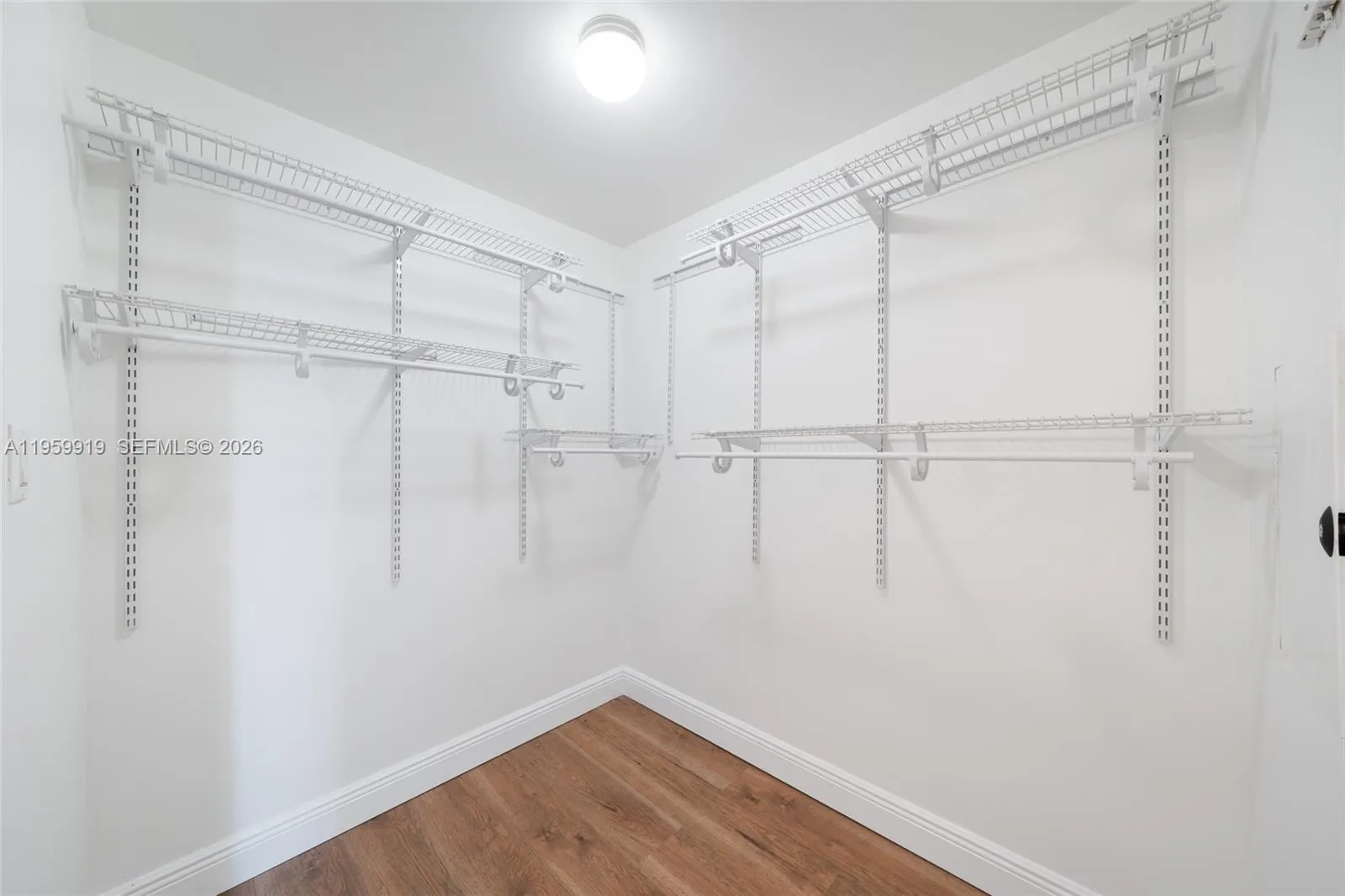 7280 Sw 90th St 605, Miami, Florida 33156, Miami, Florida 33156, 1 Bedroom Bedrooms, ,1 BathroomBathrooms,Residential Lease,For Rent,7280 Sw 90th St 605, Miami, Florida 33156,A11959919