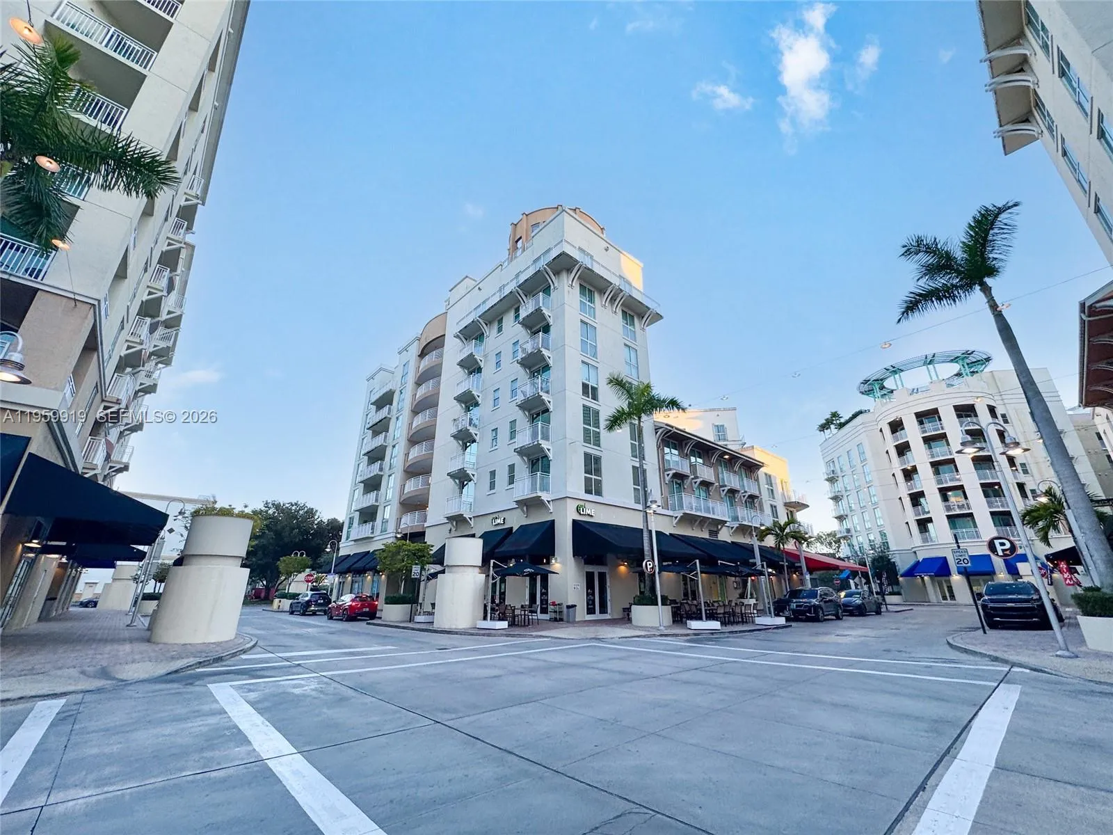 7280 Sw 90th St 605, Miami, Florida 33156, Miami, Florida 33156, 1 Bedroom Bedrooms, ,1 BathroomBathrooms,Residential Lease,For Rent,7280 Sw 90th St 605, Miami, Florida 33156,A11959919