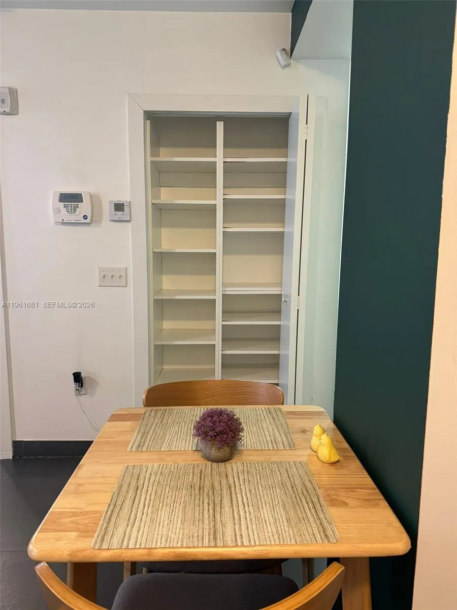 1600 Euclid Ave 102, Miami Beach, Florida 33139, Miami Beach, Florida 33139, 1 Bedroom Bedrooms, ,1 BathroomBathrooms,Residential,For Sale,1600 Euclid Ave 102, Miami Beach, Florida 33139,A11961681