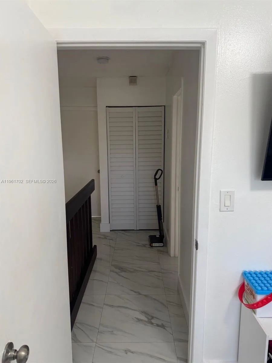 2758 W 60th St 55, Hialeah, Florida 33016, Hialeah, Florida 33016, 2 Bedrooms Bedrooms, ,1 BathroomBathrooms,Residential Lease,For Rent,2758 W 60th St 55, Hialeah, Florida 33016,A11961702
