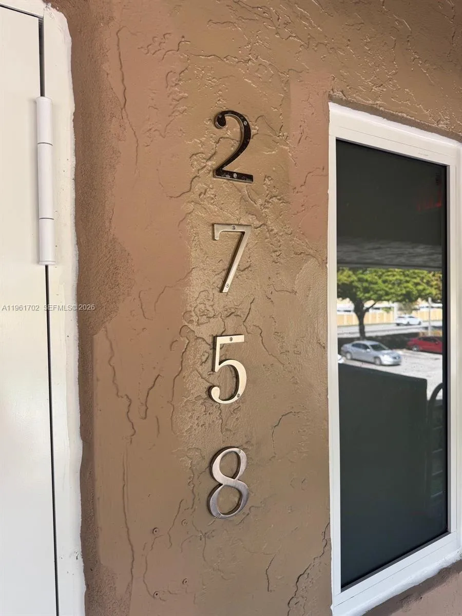 2758 W 60th St 55, Hialeah, Florida 33016, Hialeah, Florida 33016, 2 Bedrooms Bedrooms, ,1 BathroomBathrooms,Residential Lease,For Rent,2758 W 60th St 55, Hialeah, Florida 33016,A11961702