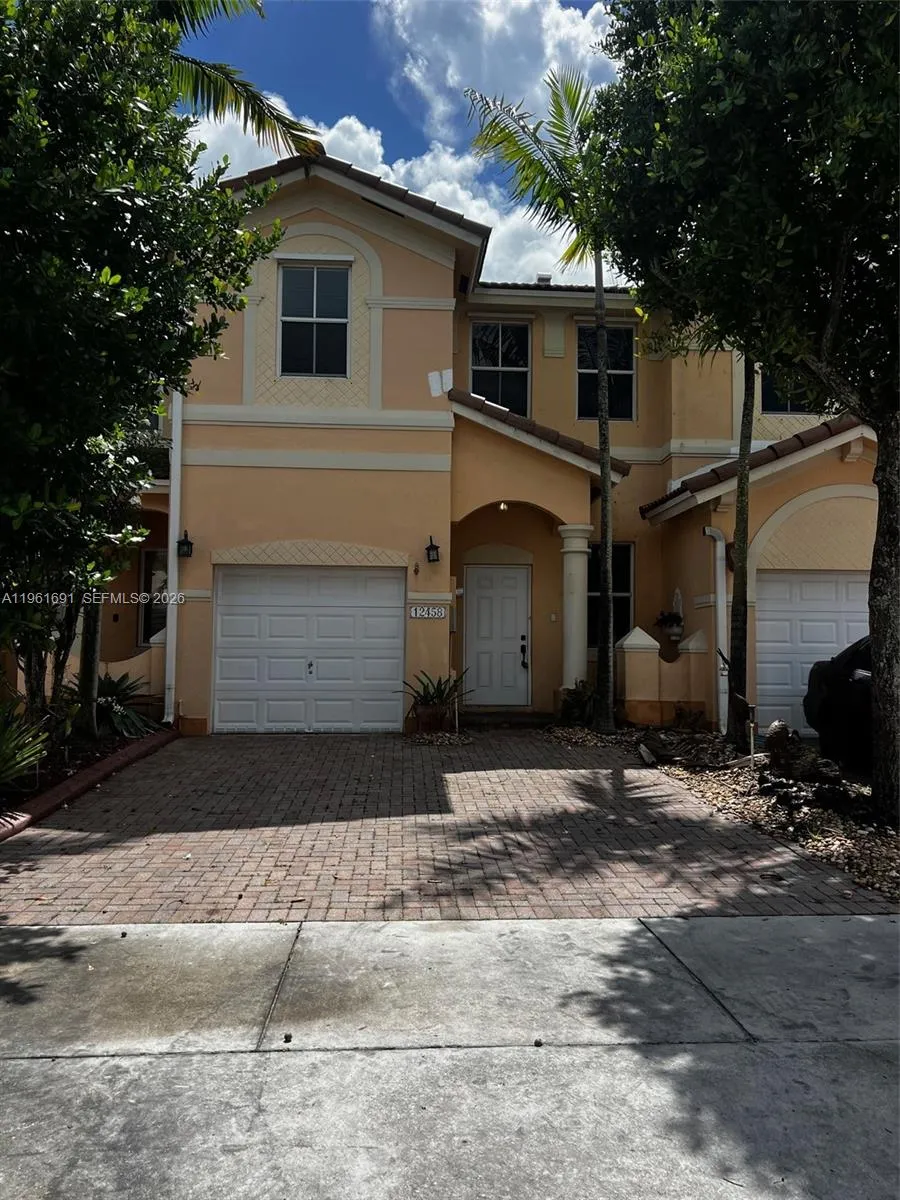 12458 Sw 125th Ter 12458, Miami, Florida 33186, Miami, Florida 33186, 3 Bedrooms Bedrooms, ,2 BathroomsBathrooms,Residential Lease,For Rent,12458 Sw 125th Ter 12458, Miami, Florida 33186,A11961691