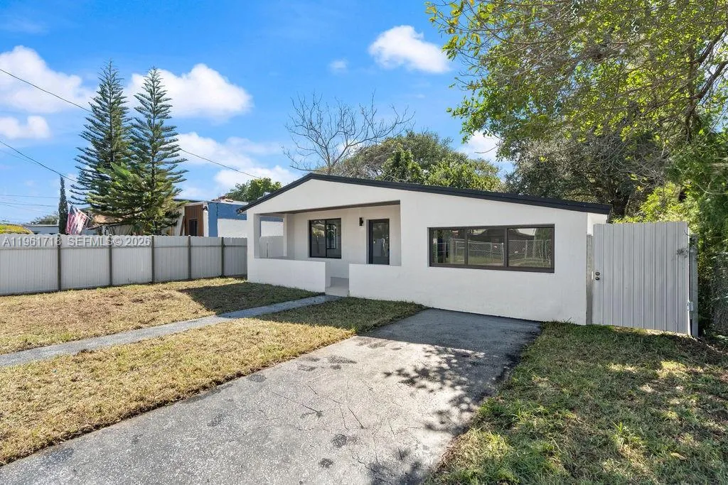 860 Nw 70th St, Miami, Florida 33150, Miami, Florida 33150, 3 Bedrooms Bedrooms, ,2 BathroomsBathrooms,Residential,For Sale,860 Nw 70th St, Miami, Florida 33150,A11961718
