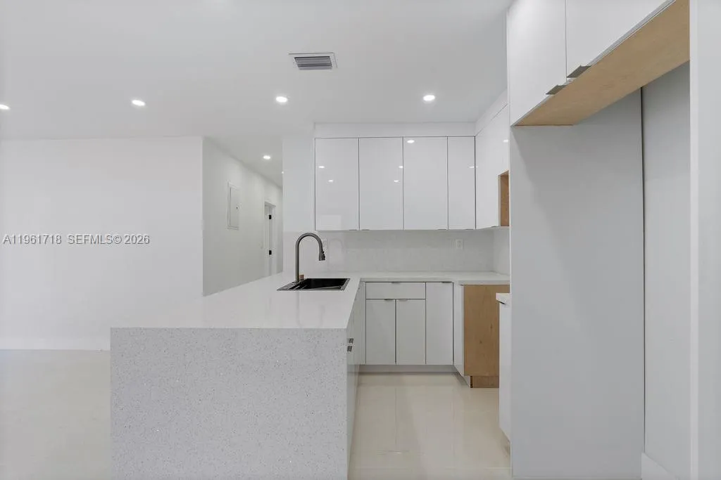 860 Nw 70th St, Miami, Florida 33150, Miami, Florida 33150, 3 Bedrooms Bedrooms, ,2 BathroomsBathrooms,Residential,For Sale,860 Nw 70th St, Miami, Florida 33150,A11961718