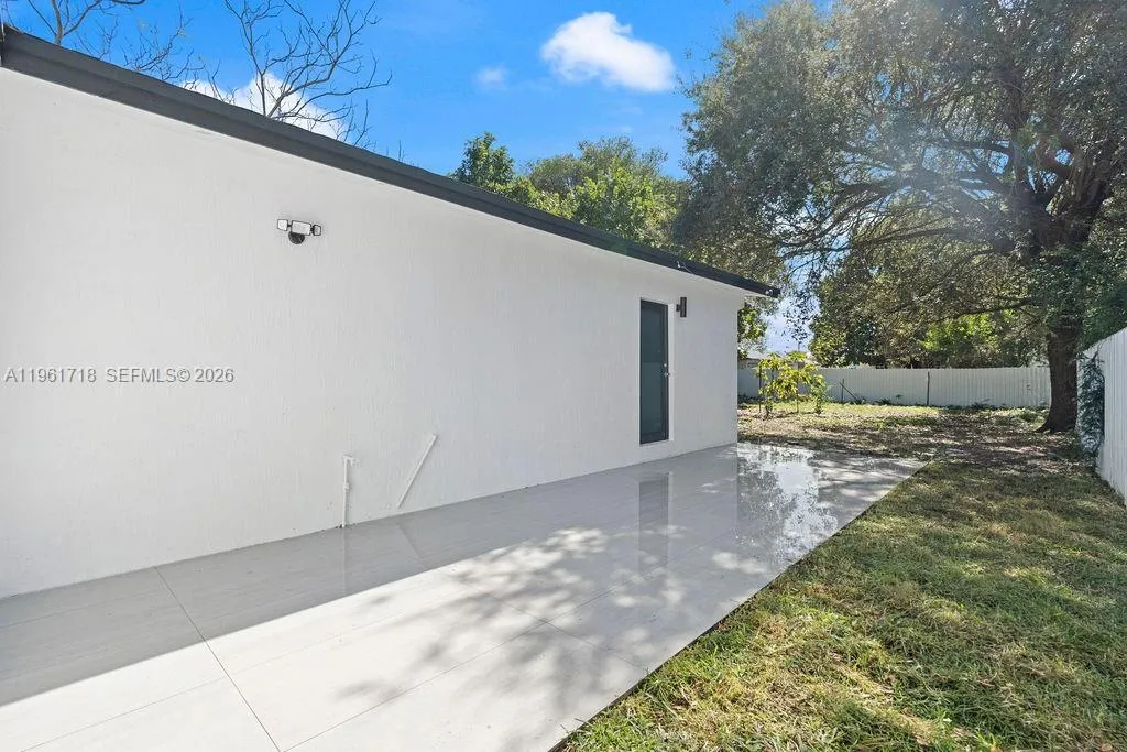 860 Nw 70th St, Miami, Florida 33150, Miami, Florida 33150, 3 Bedrooms Bedrooms, ,2 BathroomsBathrooms,Residential,For Sale,860 Nw 70th St, Miami, Florida 33150,A11961718