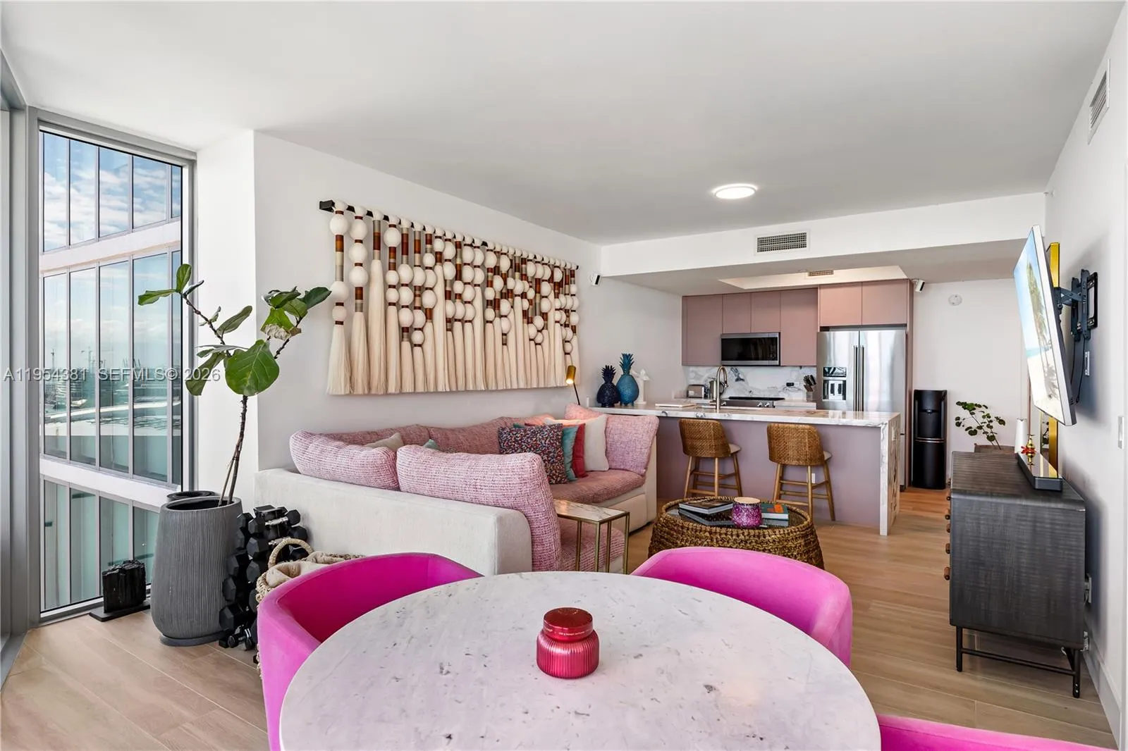 888 Biscayne Blvd 2009, Miami, Florida 33132, Miami, Florida 33132, 2 Bedrooms Bedrooms, ,2 BathroomsBathrooms,Residential,For Sale,888 Biscayne Blvd 2009, Miami, Florida 33132,A11954381