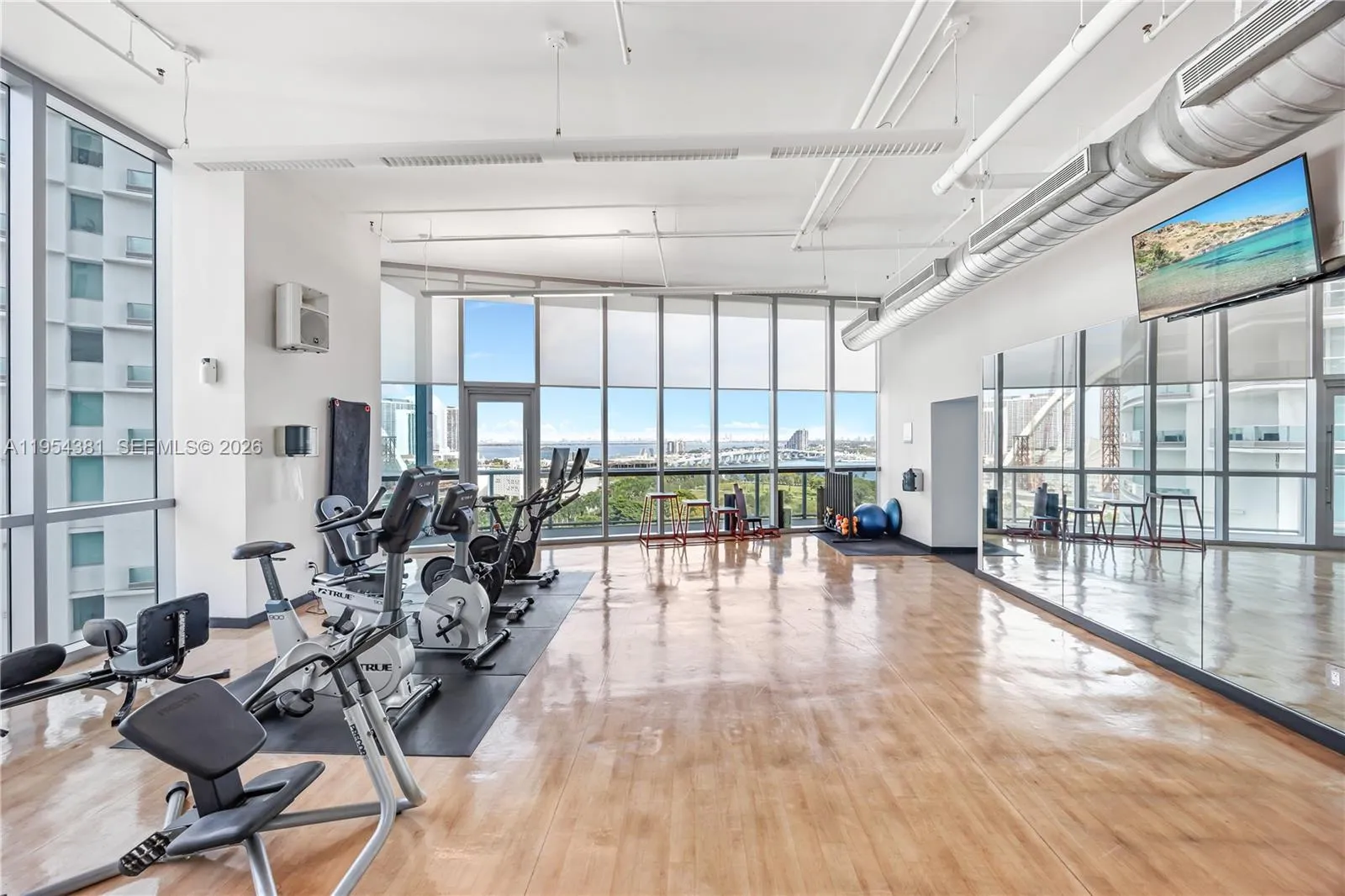 888 Biscayne Blvd 2009, Miami, Florida 33132, Miami, Florida 33132, 2 Bedrooms Bedrooms, ,2 BathroomsBathrooms,Residential,For Sale,888 Biscayne Blvd 2009, Miami, Florida 33132,A11954381