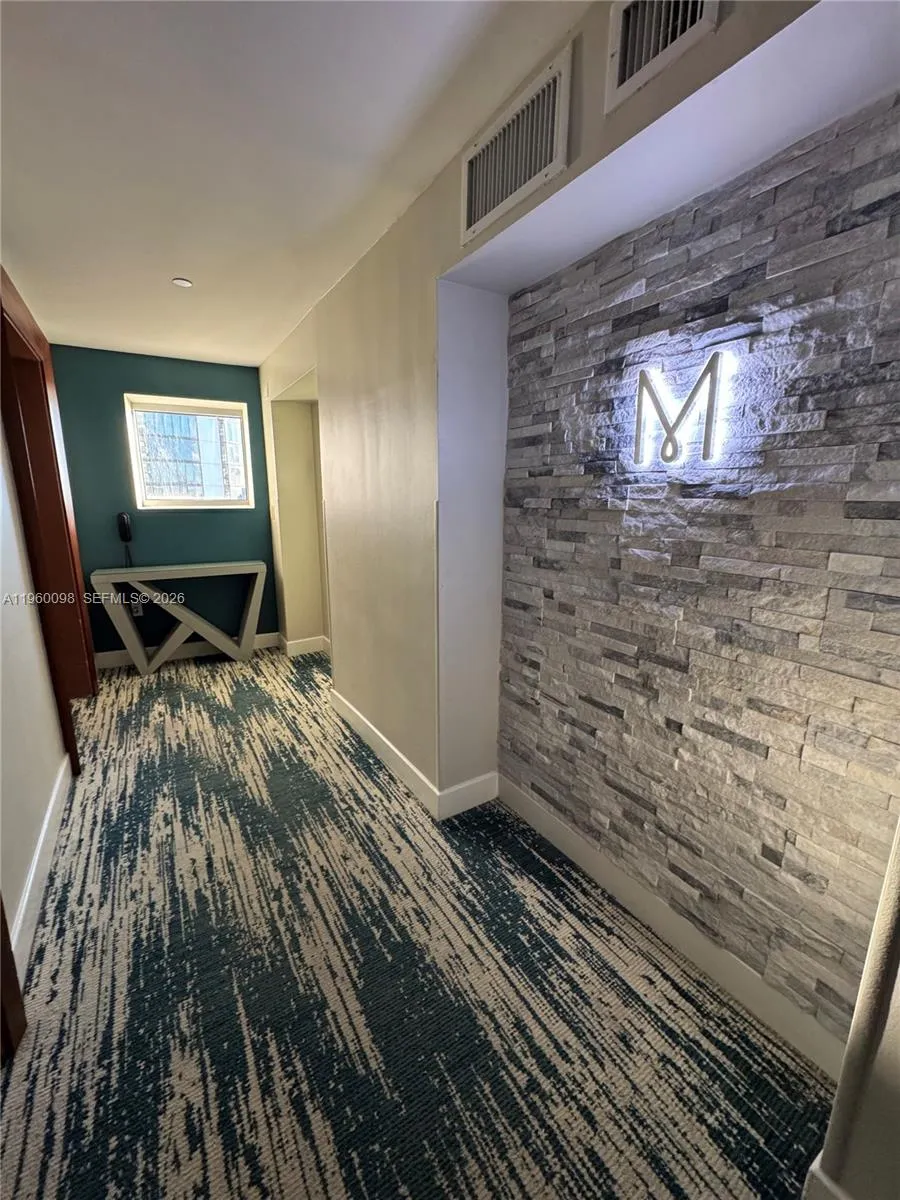 18683 Collins Ave 2006, Sunny Isles Beach, Florida, Sunny Isles Beach, Florida 33160, 1 Bedroom Bedrooms, ,1 BathroomBathrooms,Residential,For Sale,18683 Collins Ave 2006, Sunny Isles Beach, Florida,A11960098