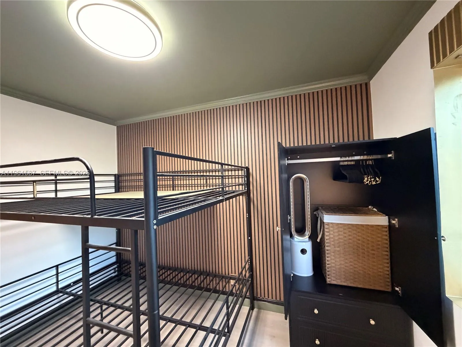 920 Sw 50th Ave, Plantation, Florida 33317, Plantation, Florida 33317, 4 Bedrooms Bedrooms, ,3 BathroomsBathrooms,Residential Lease,For Rent,920 Sw 50th Ave, Plantation, Florida 33317,A11961587