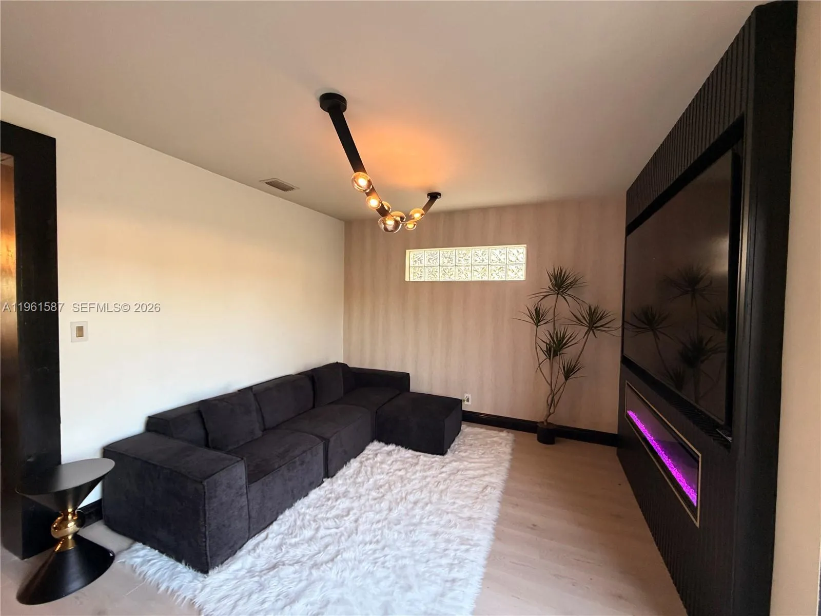 920 Sw 50th Ave, Plantation, Florida 33317, Plantation, Florida 33317, 4 Bedrooms Bedrooms, ,3 BathroomsBathrooms,Residential Lease,For Rent,920 Sw 50th Ave, Plantation, Florida 33317,A11961587