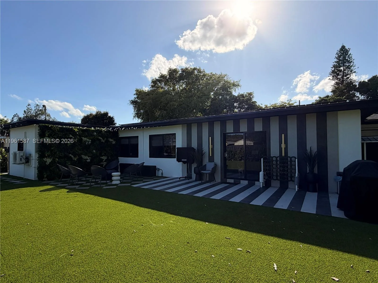 920 Sw 50th Ave, Plantation, Florida 33317, Plantation, Florida 33317, 4 Bedrooms Bedrooms, ,3 BathroomsBathrooms,Residential Lease,For Rent,920 Sw 50th Ave, Plantation, Florida 33317,A11961587