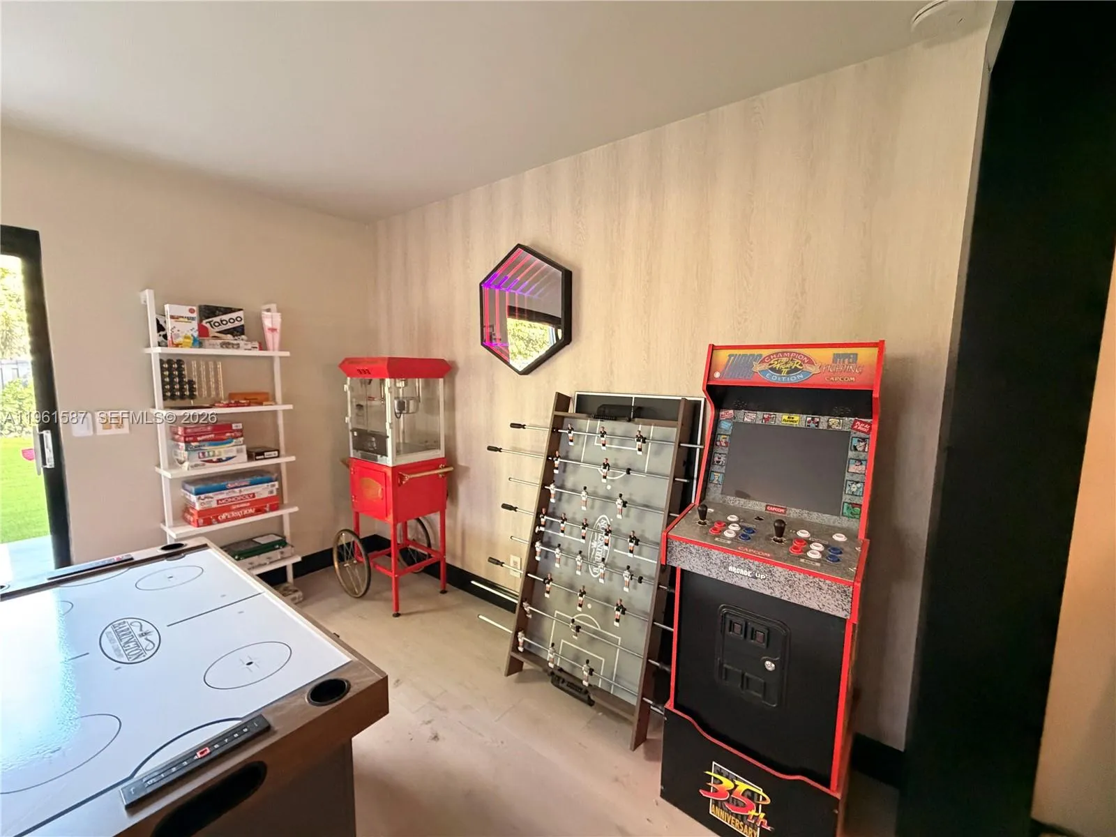 920 Sw 50th Ave, Plantation, Florida 33317, Plantation, Florida 33317, 4 Bedrooms Bedrooms, ,3 BathroomsBathrooms,Residential Lease,For Rent,920 Sw 50th Ave, Plantation, Florida 33317,A11961587