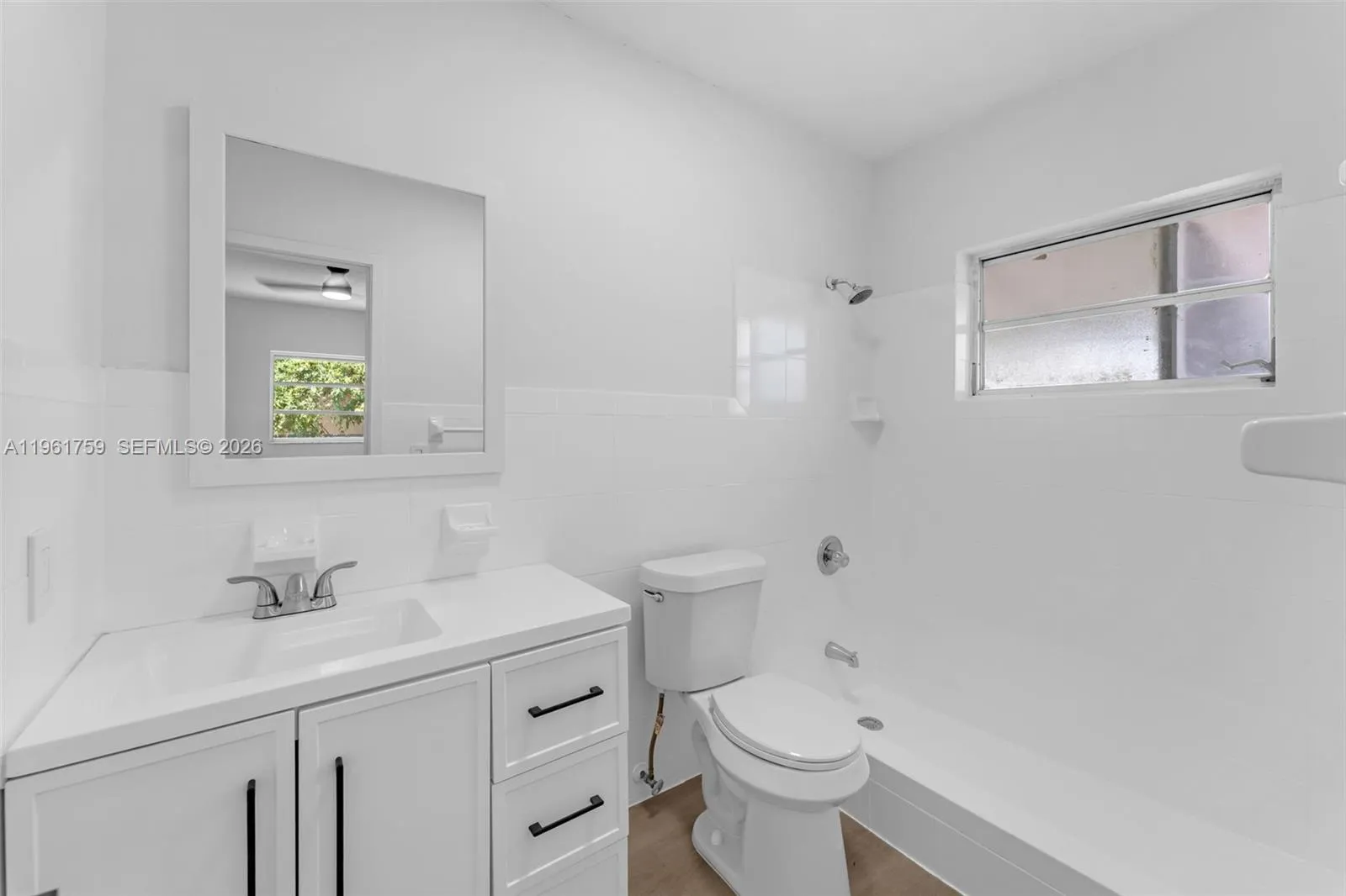 11711 Sw 181st Ter, Miami, Florida 33177, Miami, Florida 33177, 5 Bedrooms Bedrooms, ,2 BathroomsBathrooms,Residential,For Sale,11711 Sw 181st Ter, Miami, Florida 33177,A11961759