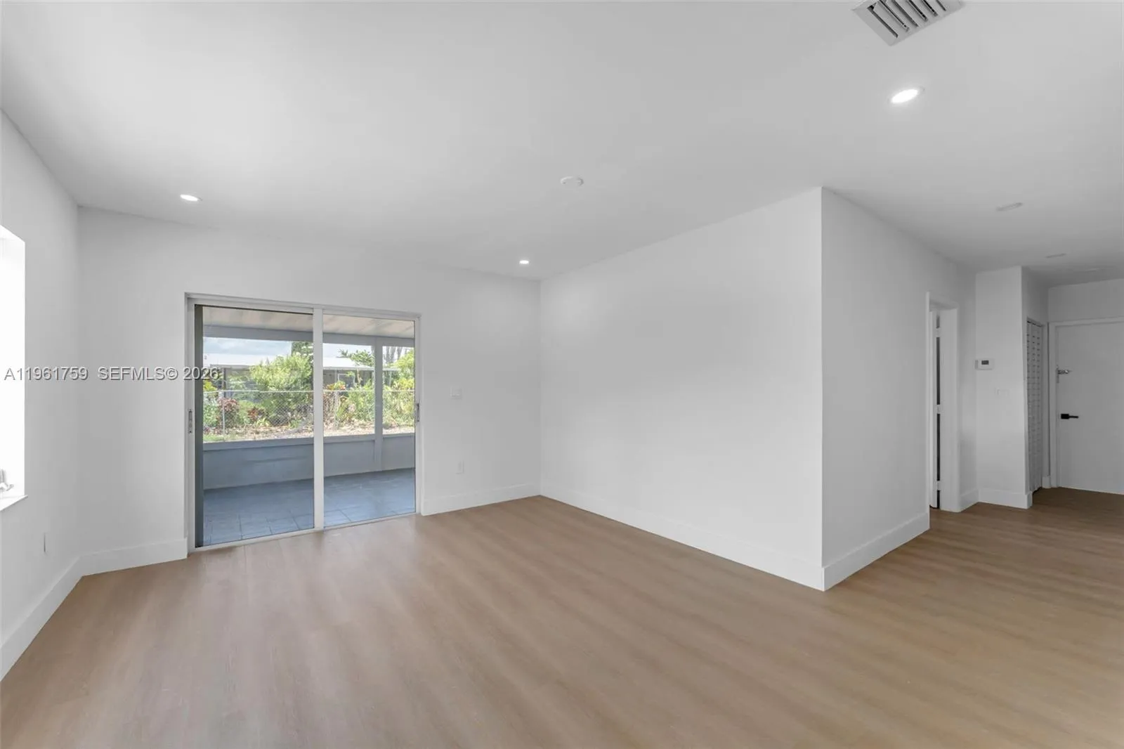 11711 Sw 181st Ter, Miami, Florida 33177, Miami, Florida 33177, 5 Bedrooms Bedrooms, ,2 BathroomsBathrooms,Residential,For Sale,11711 Sw 181st Ter, Miami, Florida 33177,A11961759
