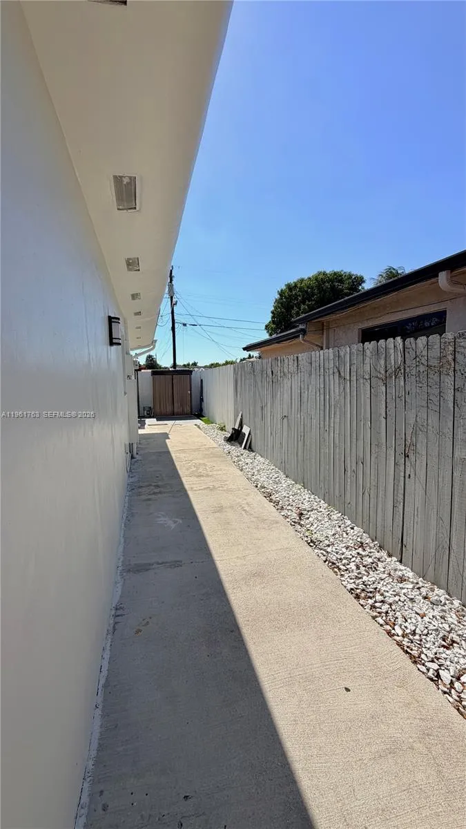598 E 41st St, Hialeah, Florida 33013, Hialeah, Florida 33013, 4 Bedrooms Bedrooms, ,3 BathroomsBathrooms,Residential,For Sale,598 E 41st St, Hialeah, Florida 33013,A11961763