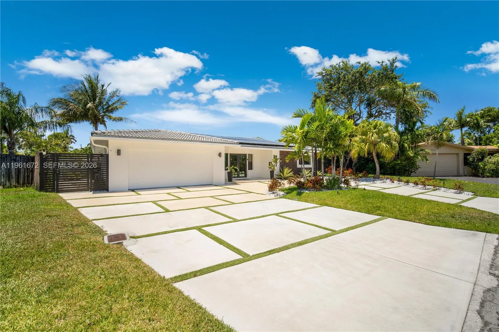2701 Ne 52nd St, Lighthouse Point, Florida 33064, Lighthouse Point, Florida 33064, 3 Bedrooms Bedrooms, ,3 BathroomsBathrooms,Residential,For Sale,2701 Ne 52nd St, Lighthouse Point, Florida 33064,A11961672